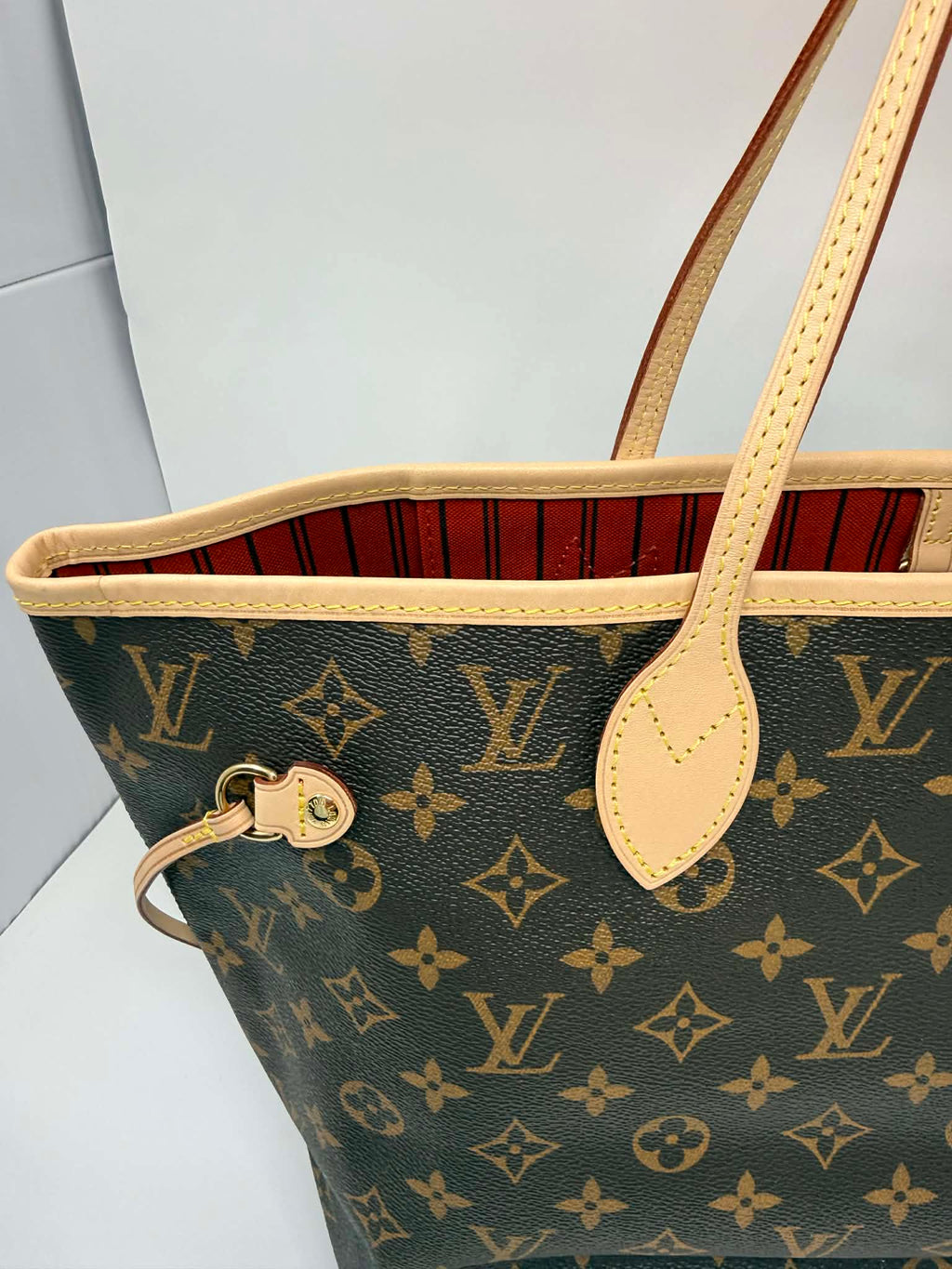 Louis Vuitton Monogram Neverfull MM Red Interior- No Pouch