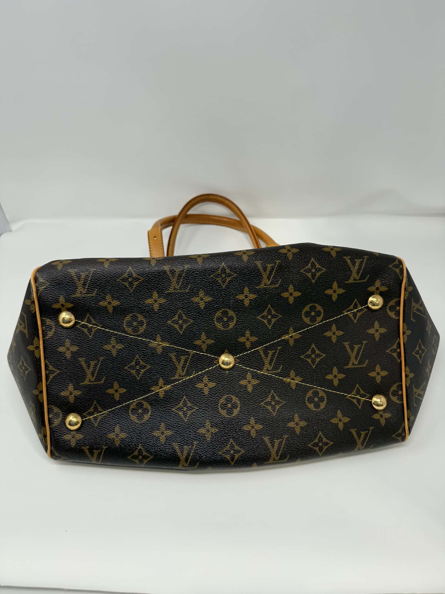 Louis Vuitton Monogram Tivoli GM