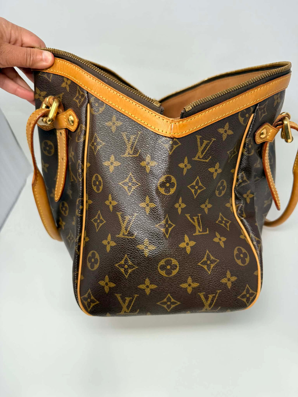 Louis Vuitton Monogram Tivoli GM