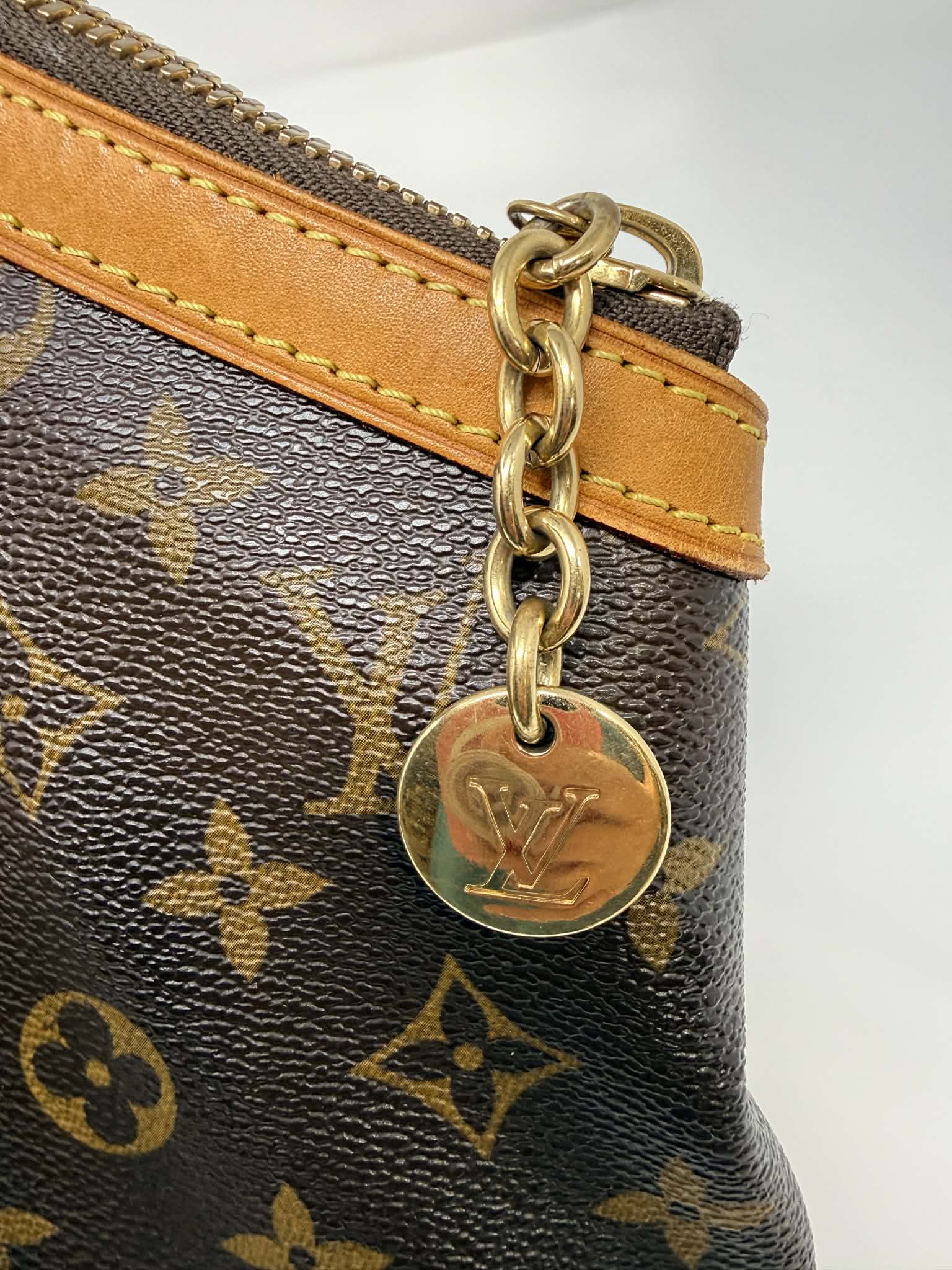 Louis Vuitton Monogram Tivoli GM