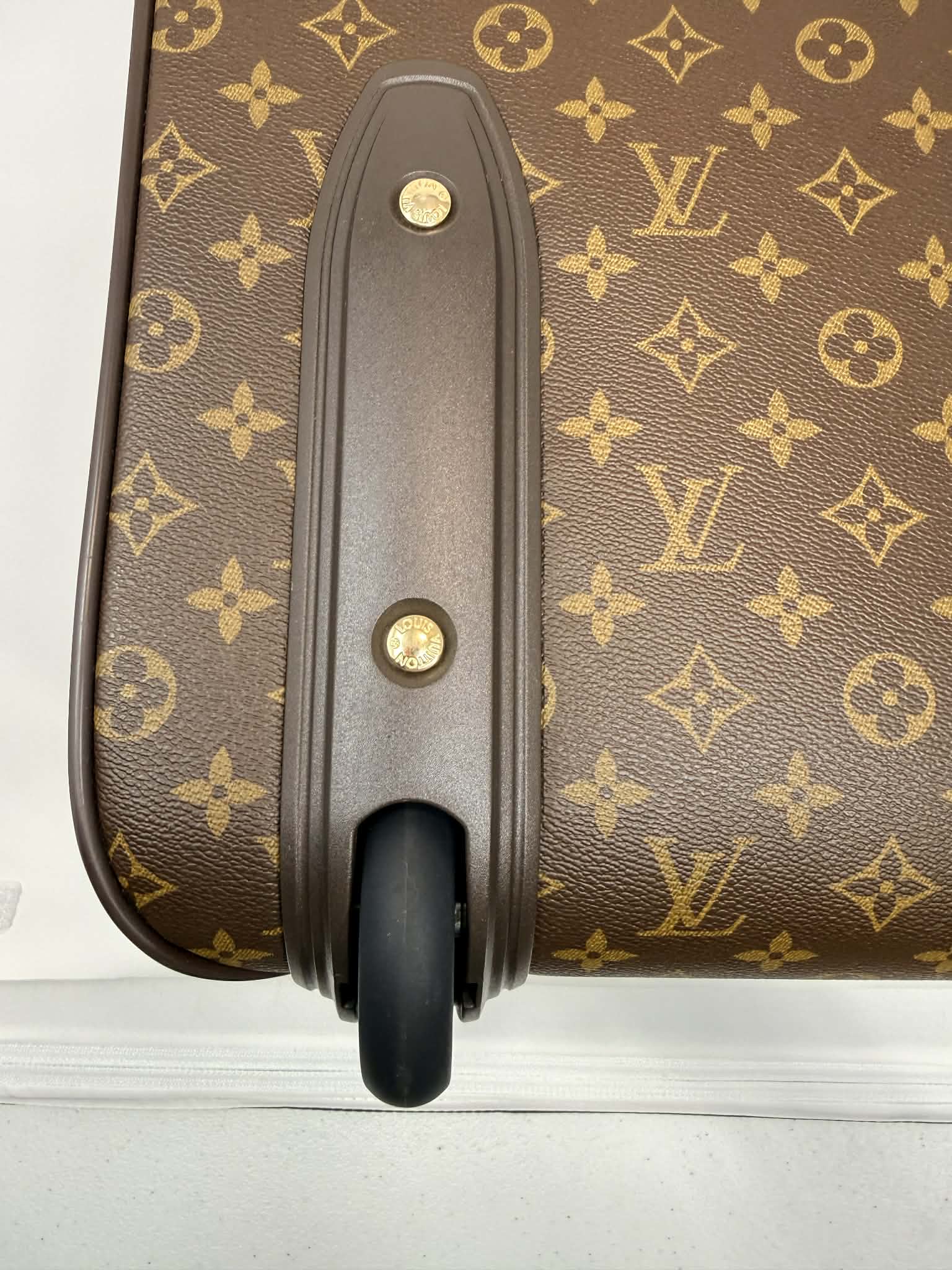 Louis Vuitton Damier Ebene Pegase 45 Rolling Luggage