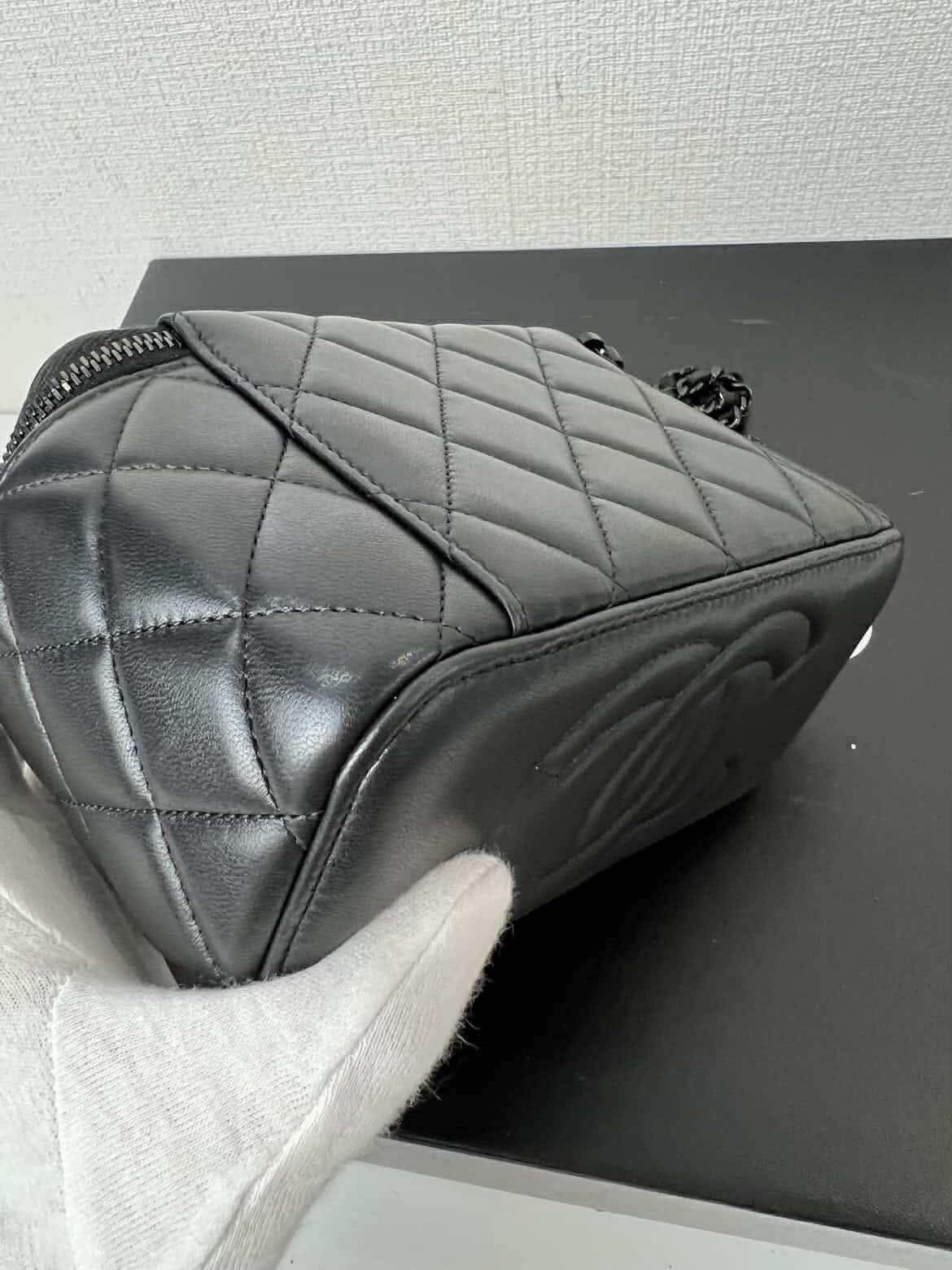 Chanel Lambskin Quilted Small Top Handle Vanity Case With Chain Black