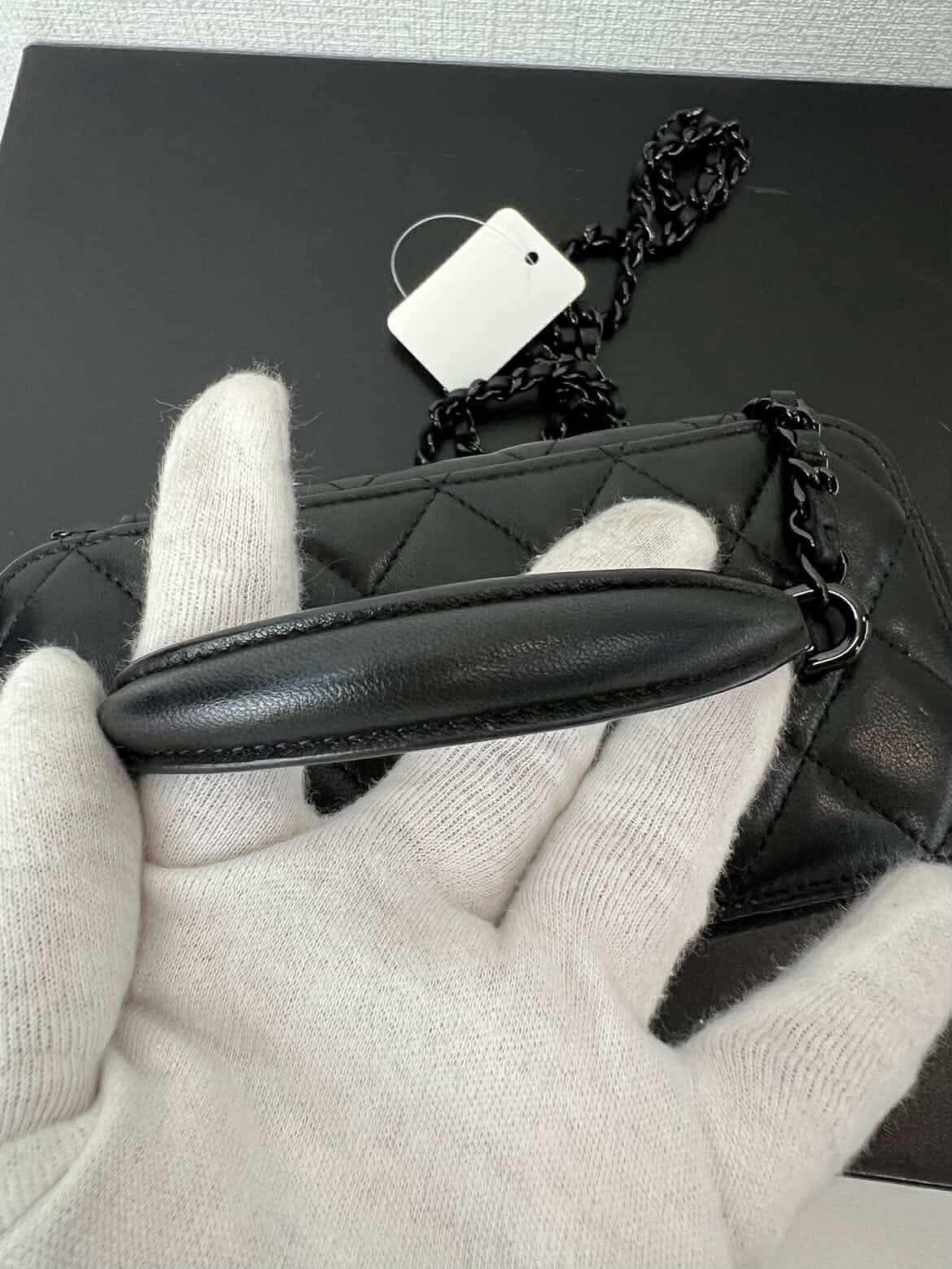 Chanel Lambskin Quilted Small Top Handle Vanity Case With Chain Black