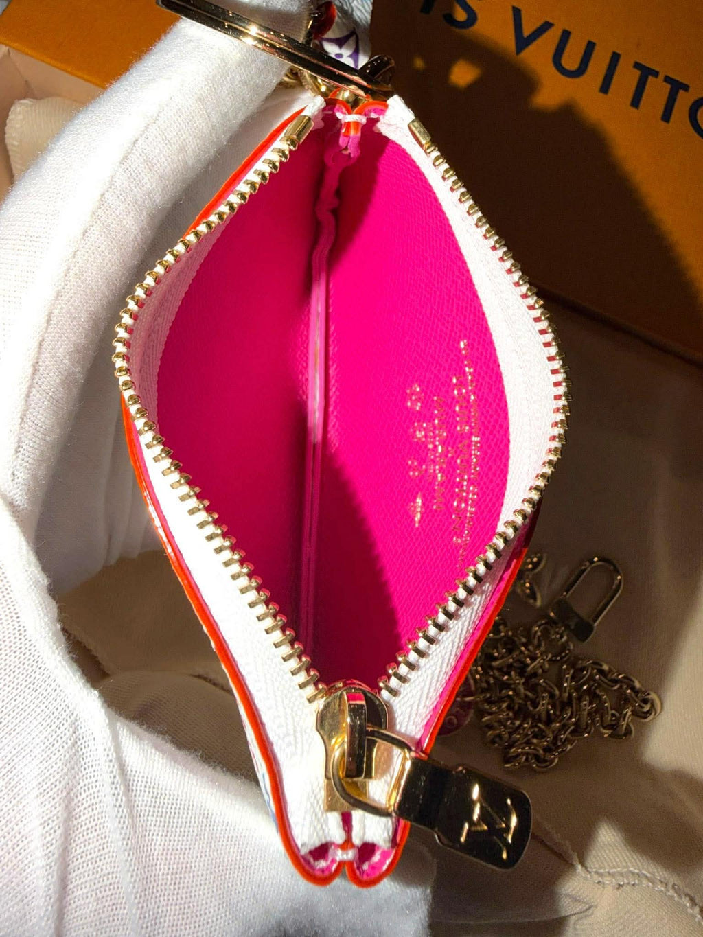 Louis Vuitton	Takashi Murikami Phone Holder/ Card Charm