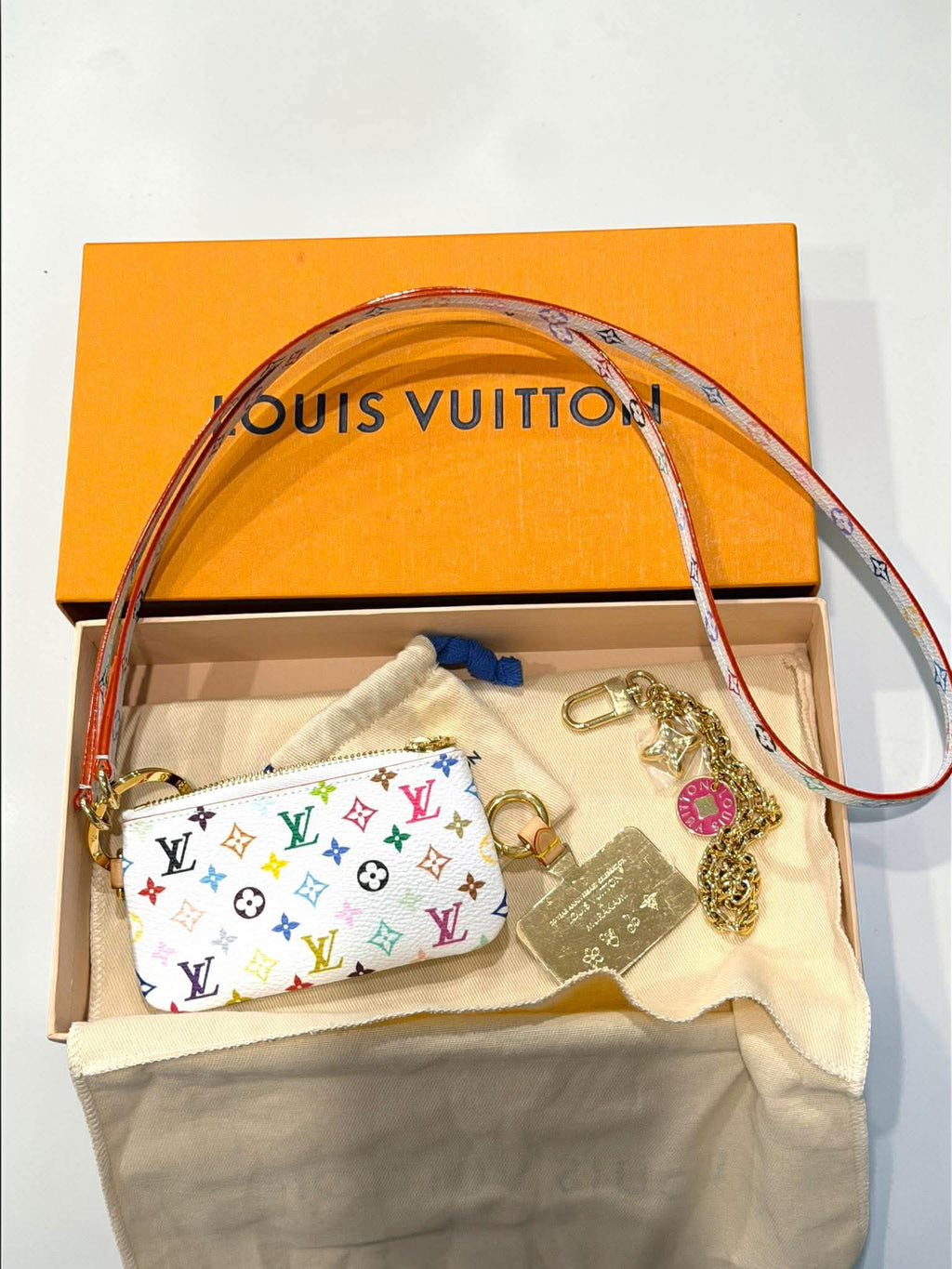 Louis Vuitton	Takashi Murikami Phone Holder/ Card Charm