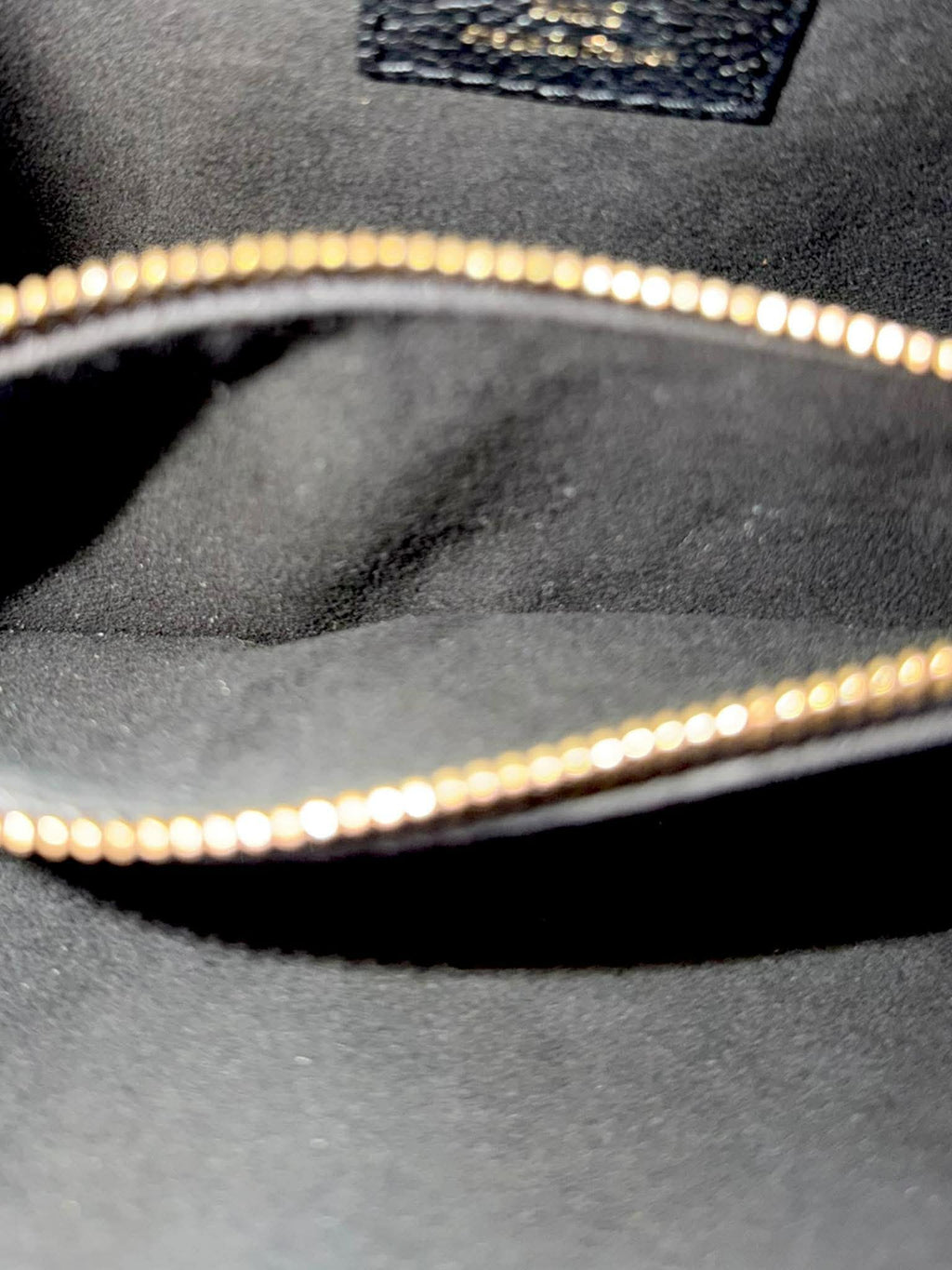 Louis Vuitton Empreinte Black East West Pochette Metis