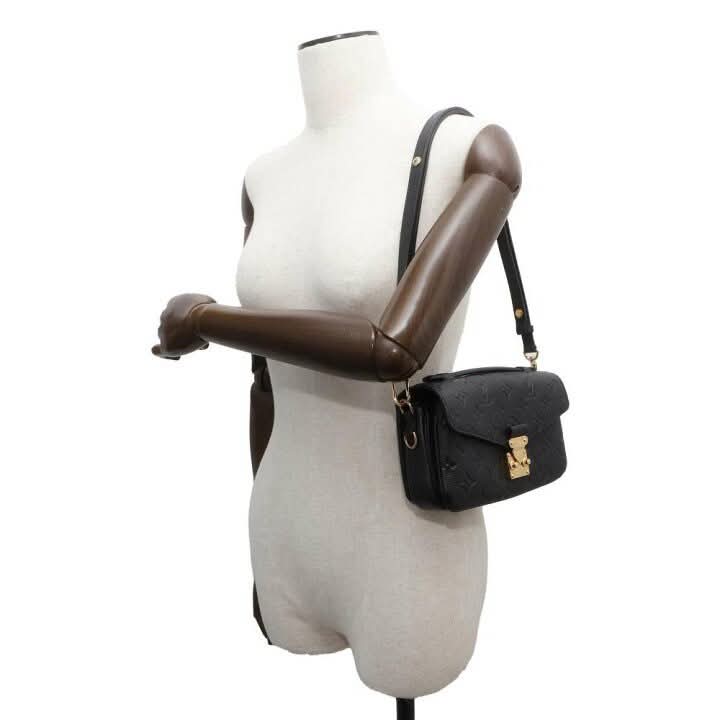 Louis Vuitton Empreinte Black East West Pochette Metis