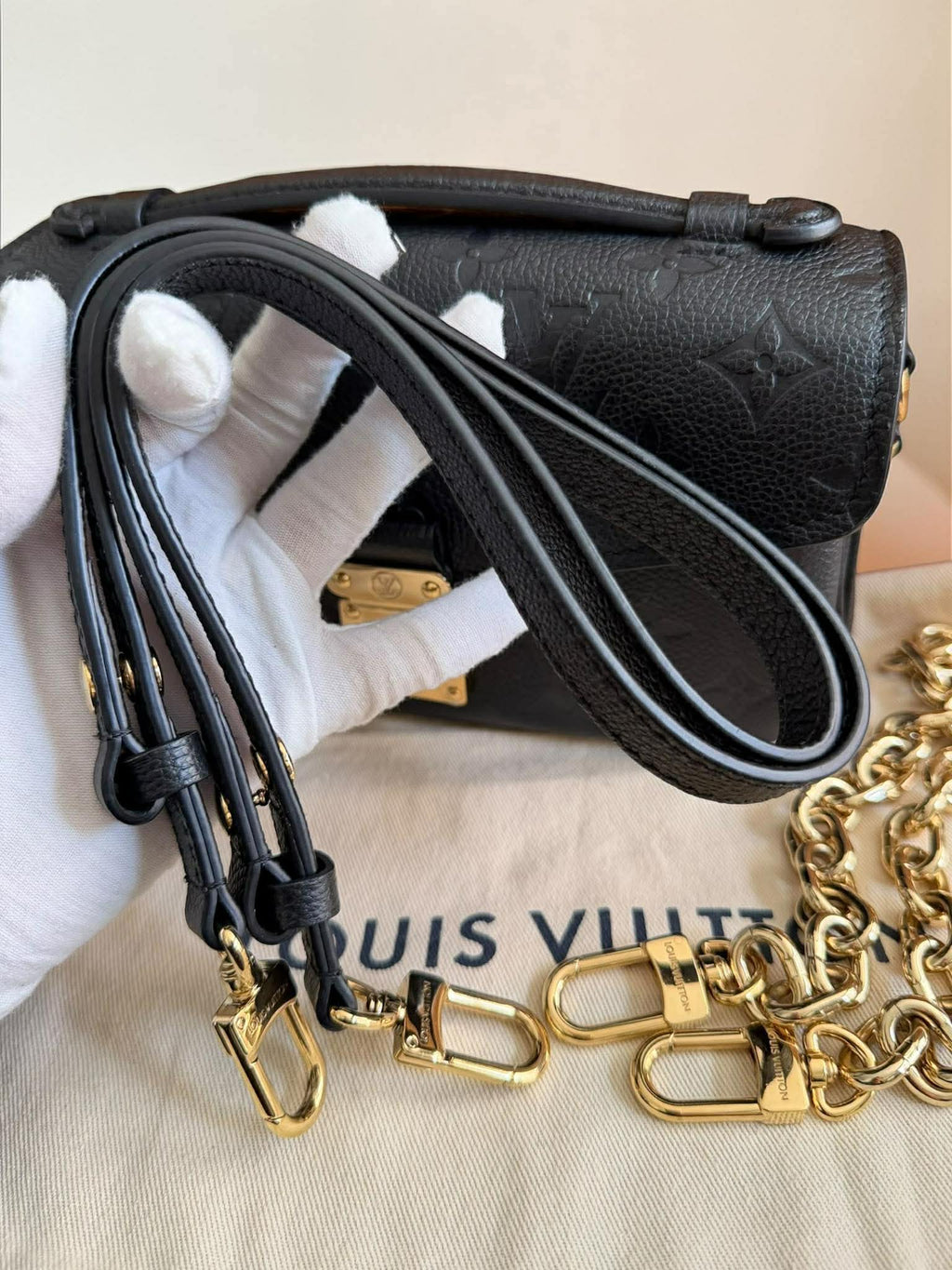 Louis Vuitton Empreinte Black East West Pochette Metis