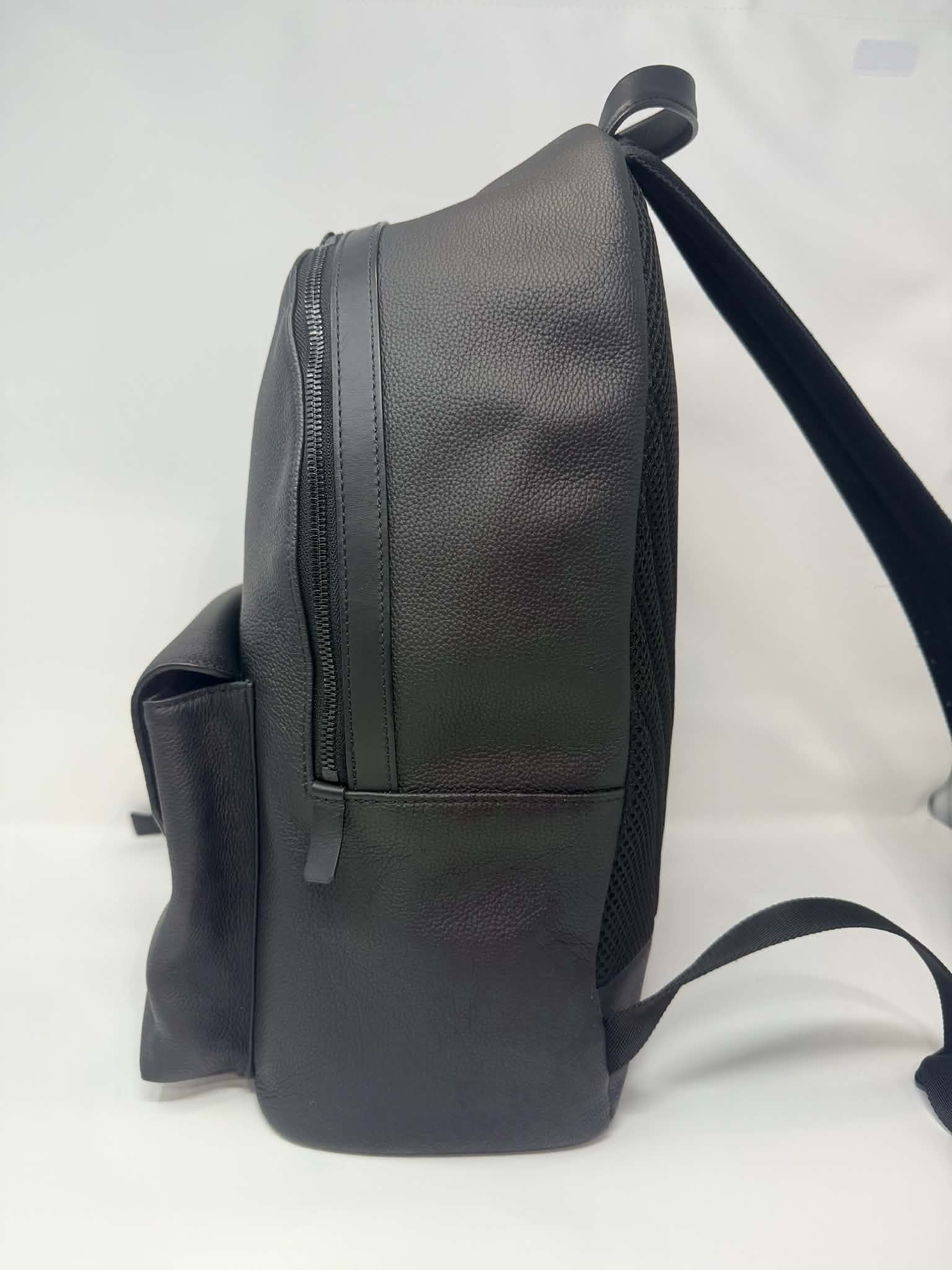 Louis Vuitton	Takeoff Backpack Aerogram Collection Black