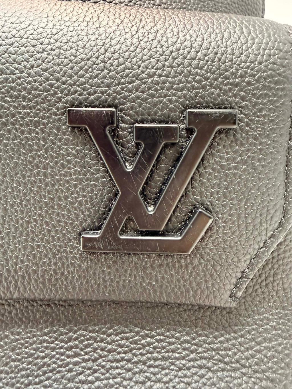 Louis Vuitton	Takeoff Backpack Aerogram Collection Black
