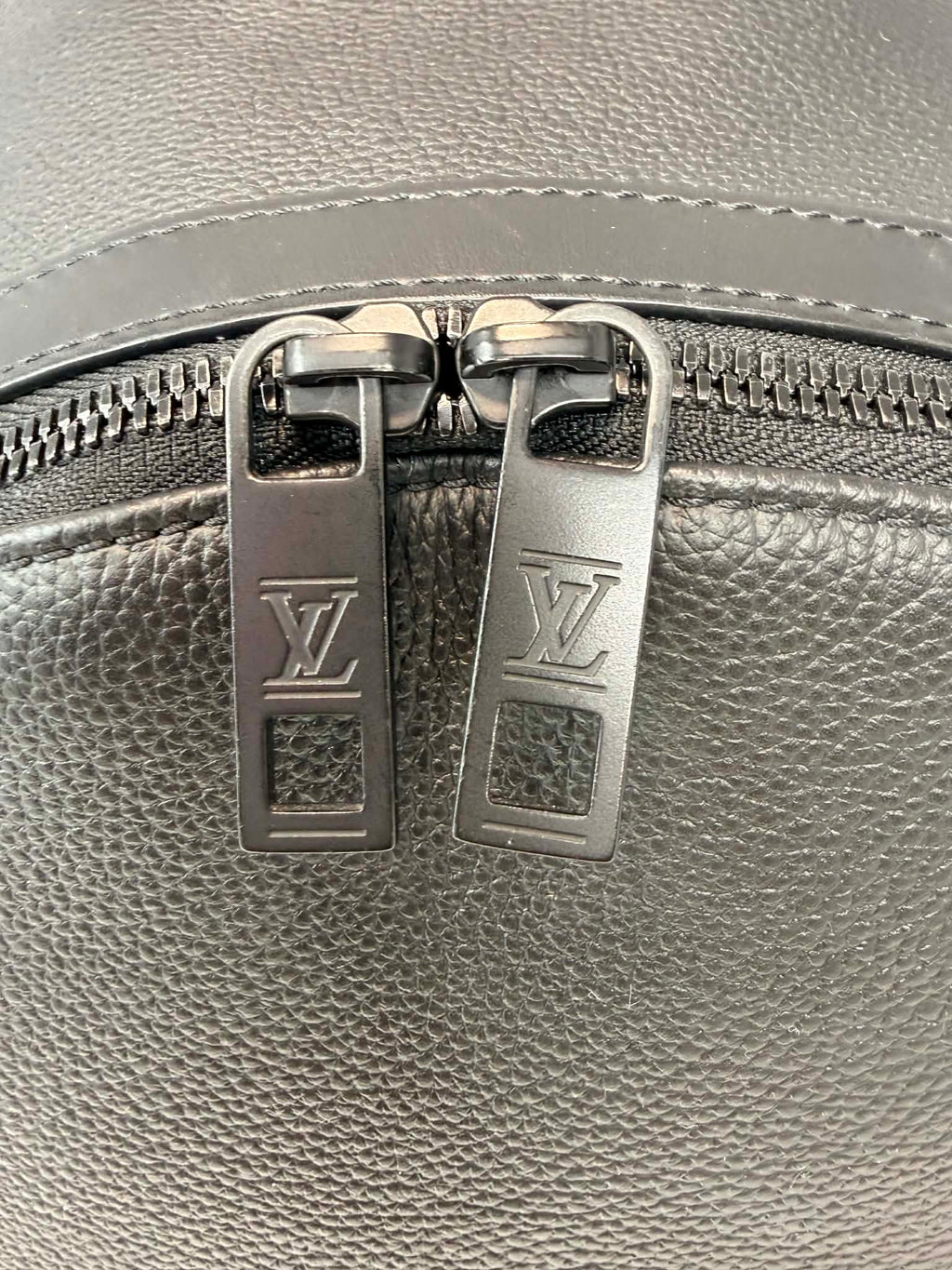 Louis Vuitton	Takeoff Backpack Aerogram Collection Black
