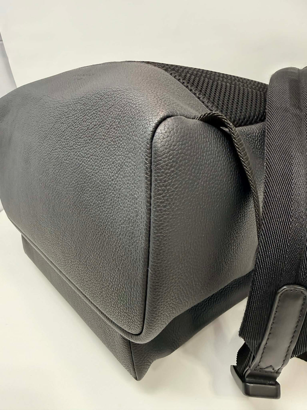 Louis Vuitton	Takeoff Backpack Aerogram Collection Black