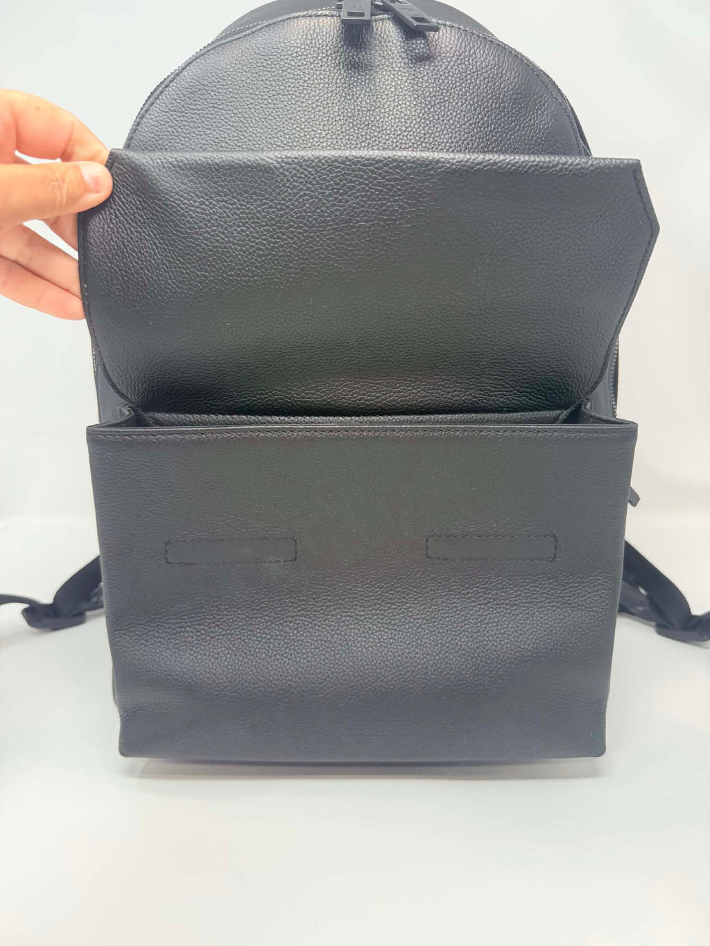 Louis Vuitton	Takeoff Backpack Aerogram Collection Black