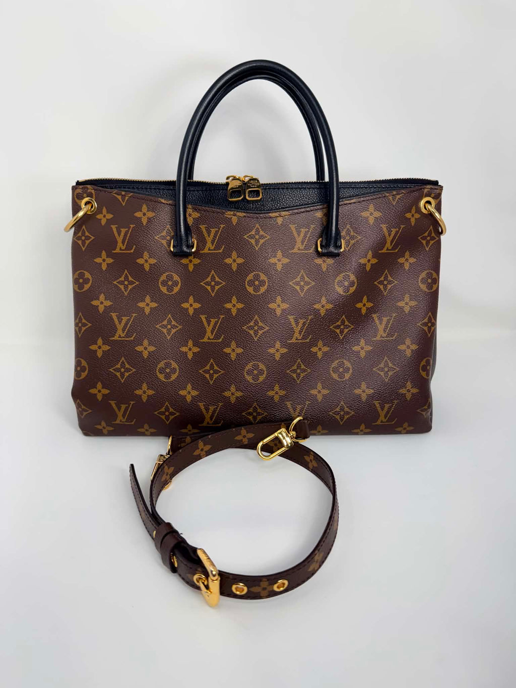 Louis Vuitton Pallas Noir MM