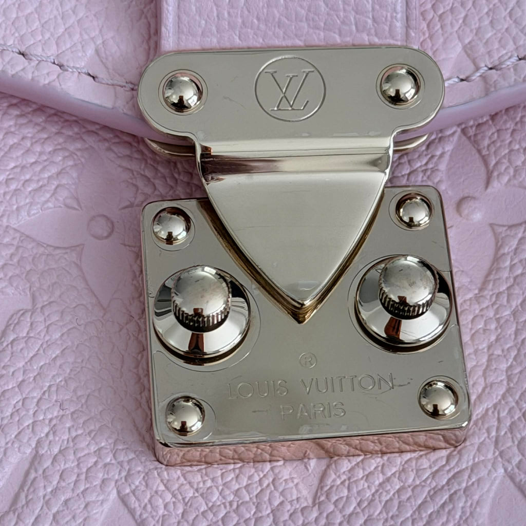 Louis Vuitton Pochette Metis East West Empriente Leather