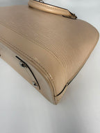 Louis Vuitton Alma MM Epi Tan