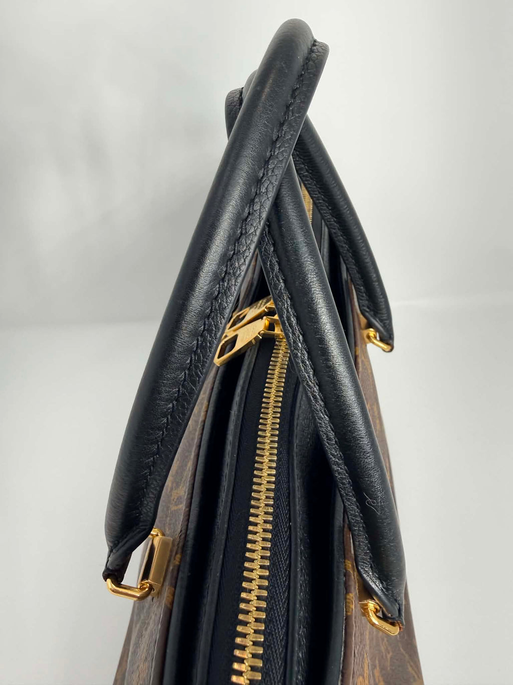 Louis Vuitton Pallas Noir MM