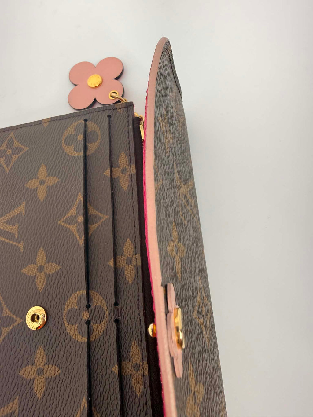 Louis Vuitton Bloom Emilie Flower Wallet