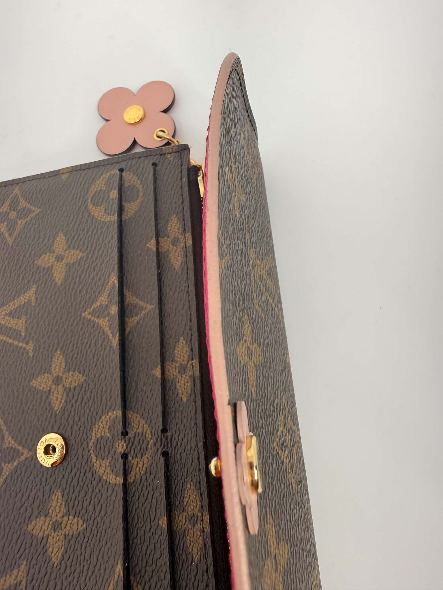 Louis Vuitton Bloom Emilie Flower Wallet