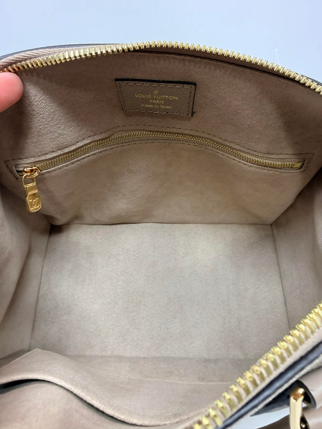 Louis Vuitton Empriente Speedy 25 Bando in Turtledove