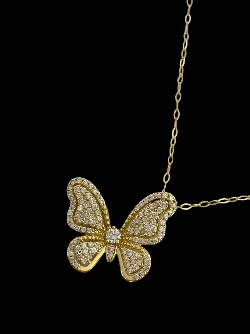 Butterfily Gold and Diamond Pendant and Chain 18K Yellow Gold