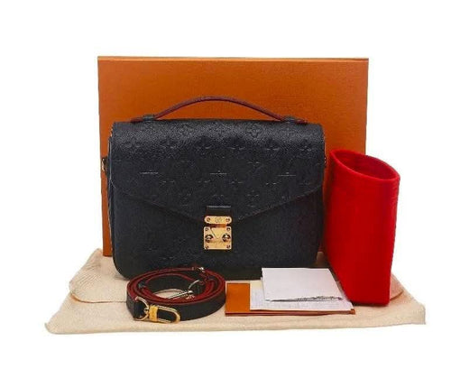 Louis Vuitton Métis in Navy with Red Glazing