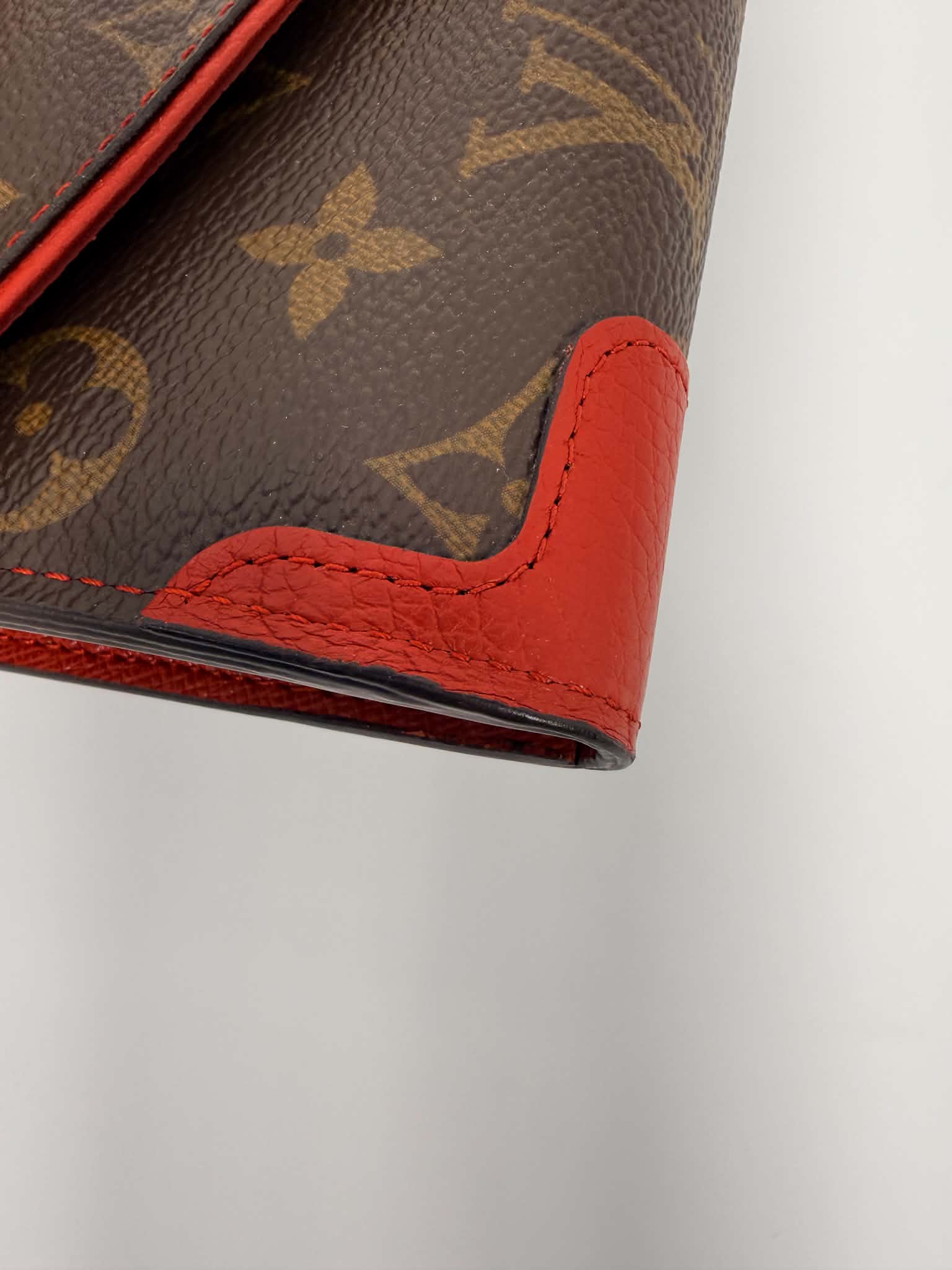 Louis Vuitton Monogram Sarah Retiro Wallet Cherry