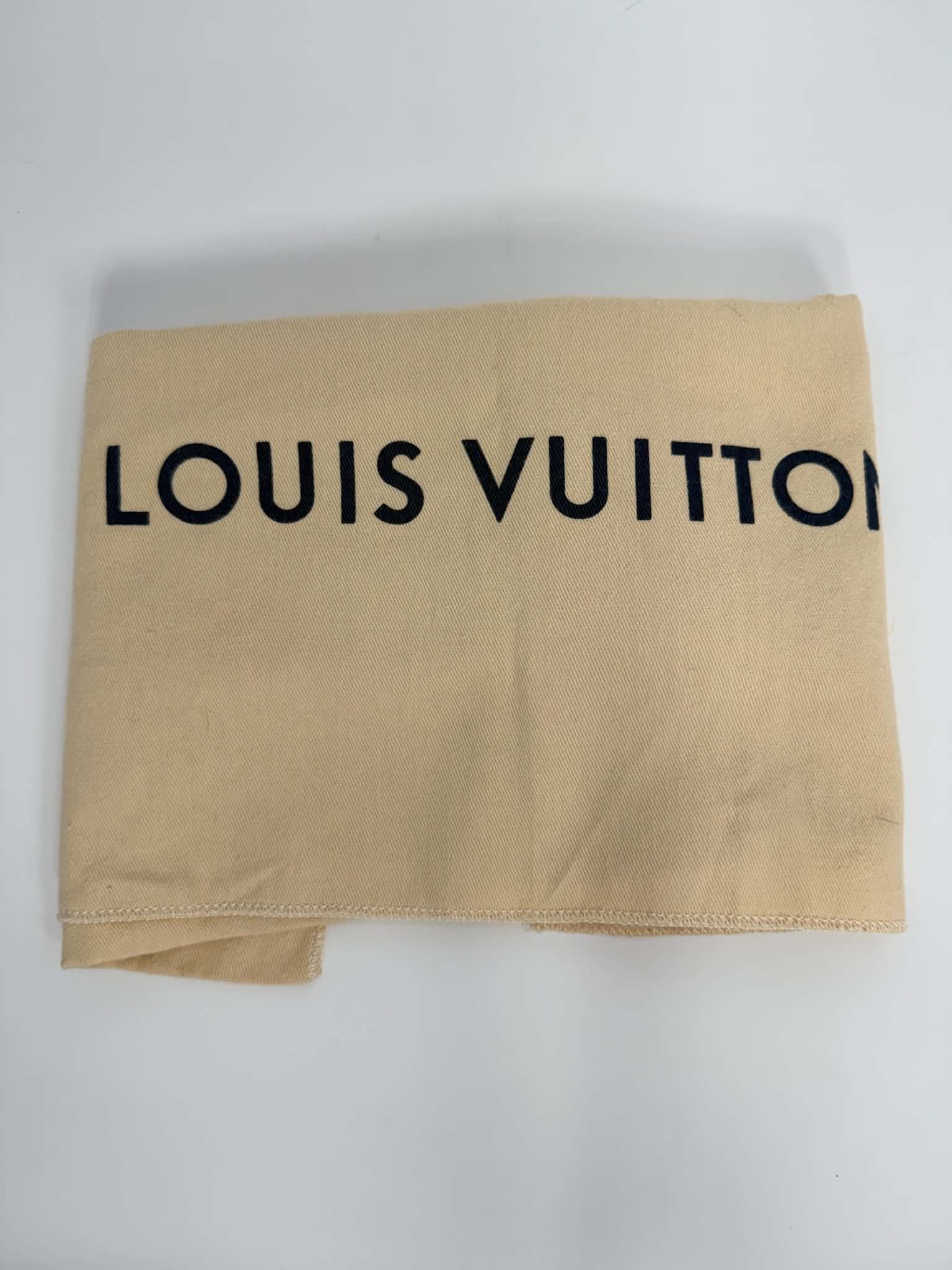 Louis Vuitton Monogram Manhattan NM Raisin
