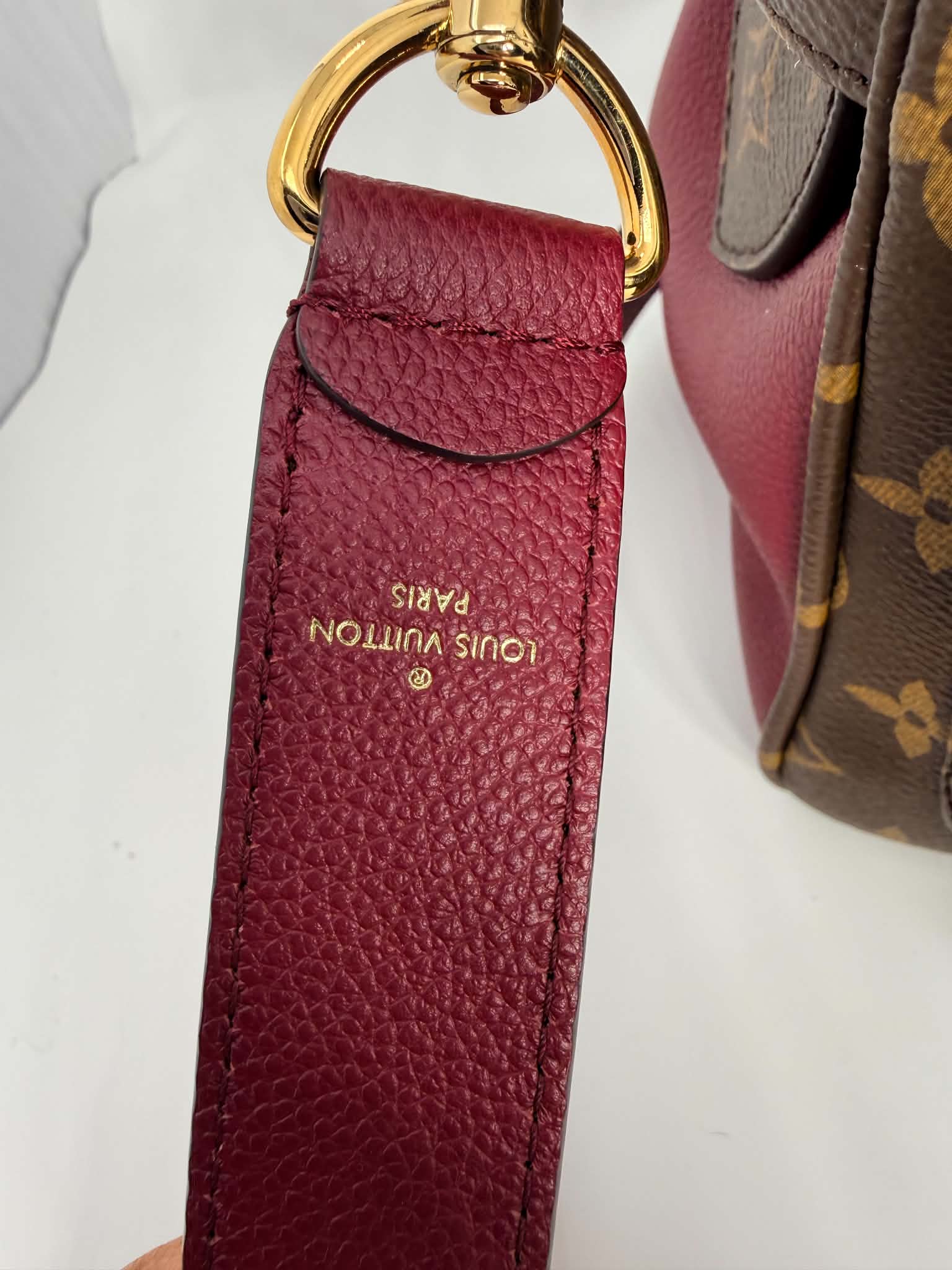 Louis Vuitton Monogram Manhattan NM Raisin