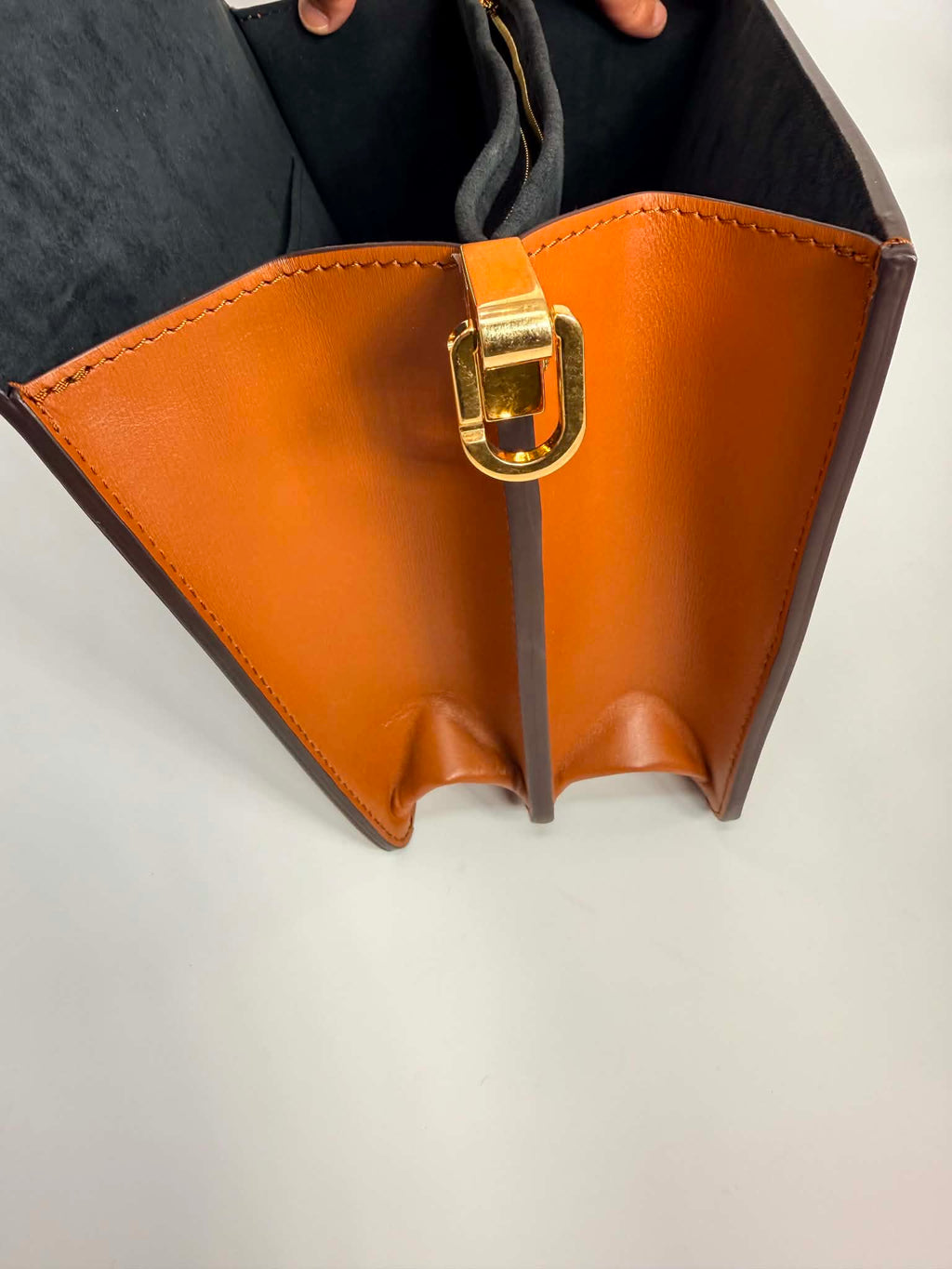 Louis Vuitton Dauphine MM