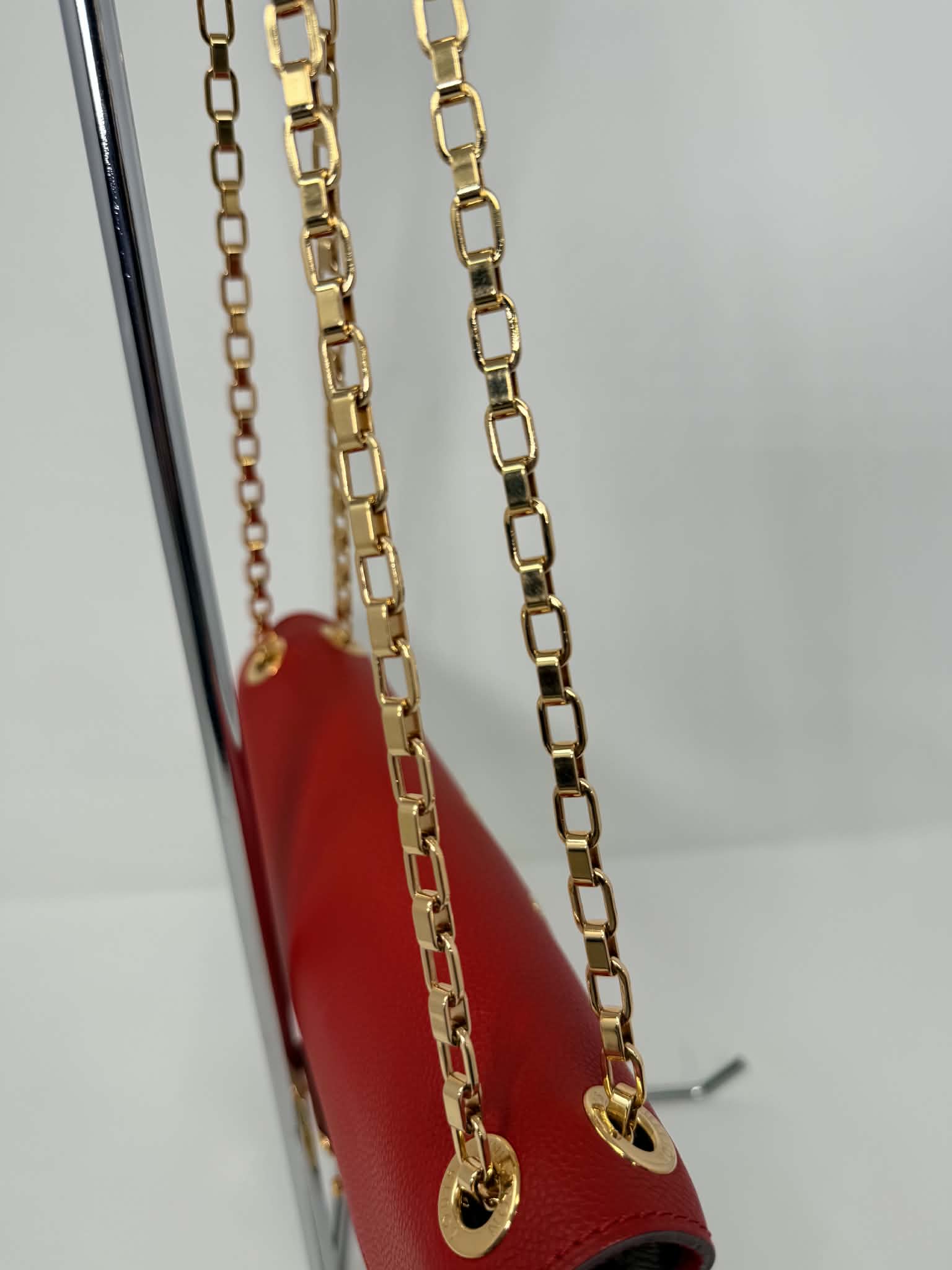 Louis Vuitton Pallas Chain Bag