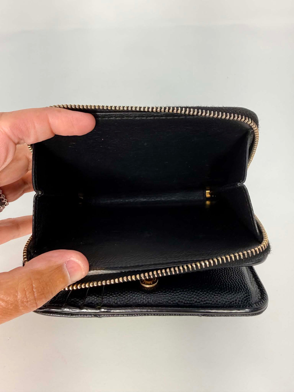 Saint Laurent Grain De Poudre Matelasse Chevron Monogram Compact Zip Around Wallet