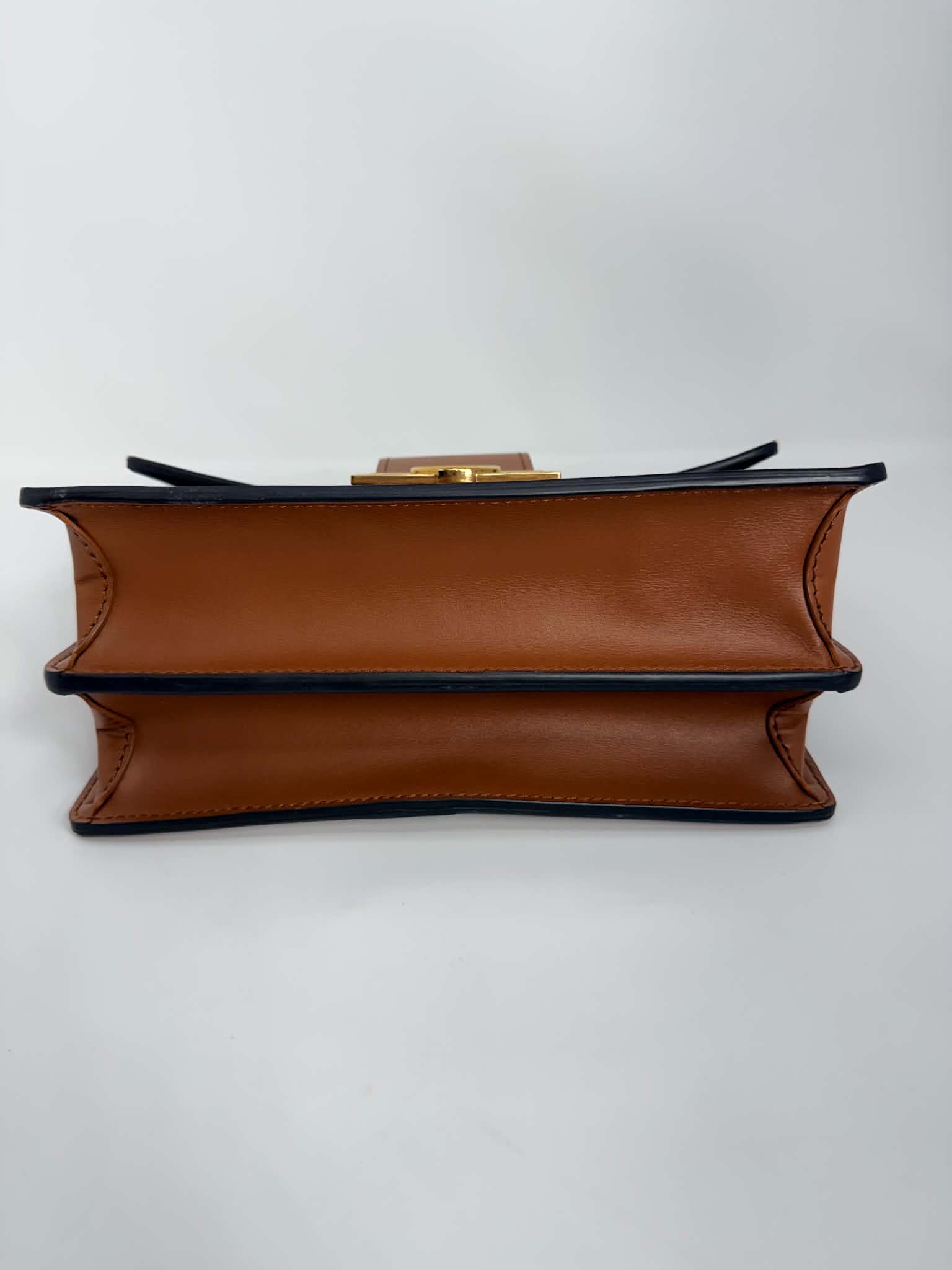 Louis Vuitton Dauphine MM