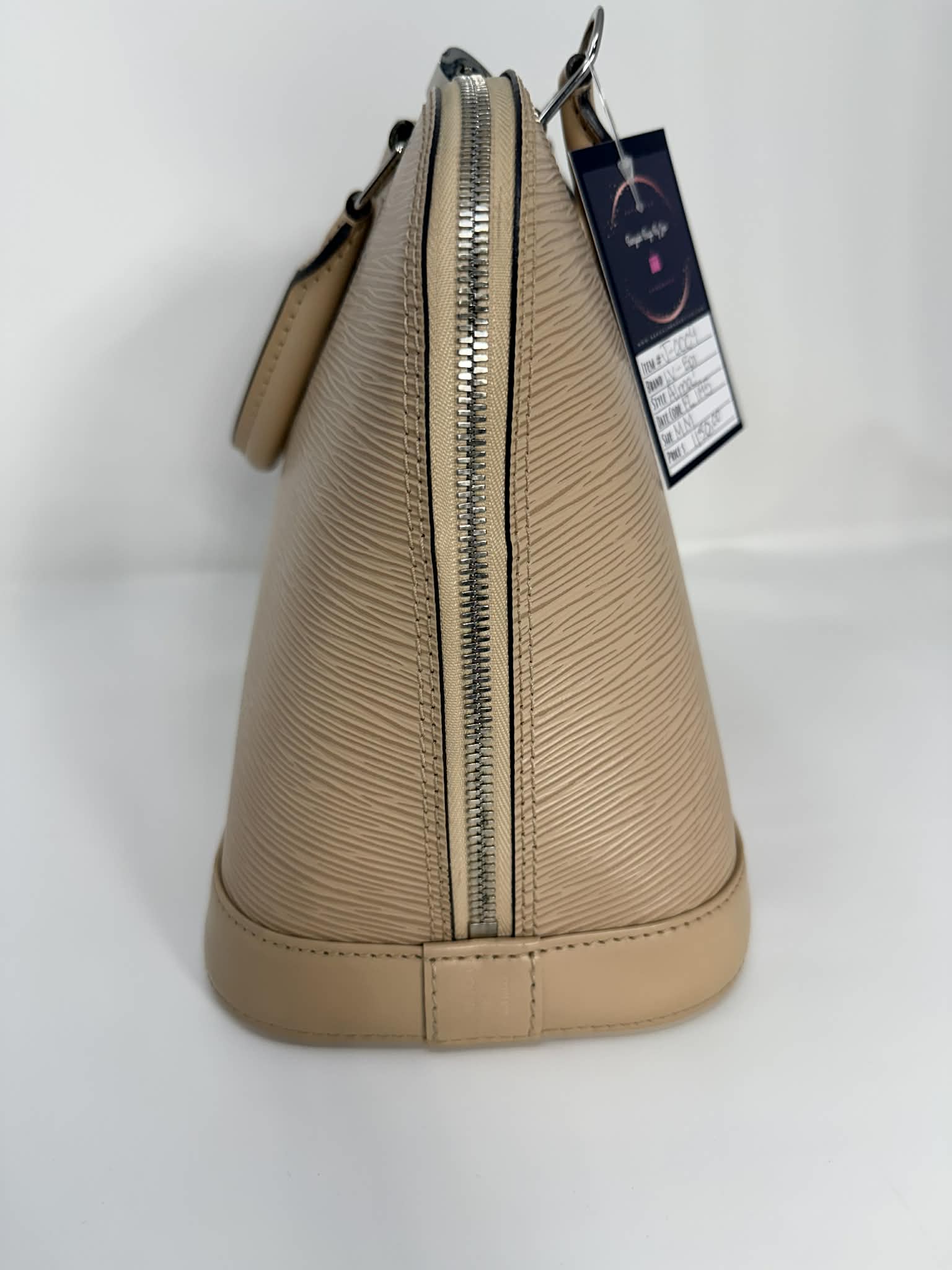 Louis Vuitton Alma MM Epi Tan