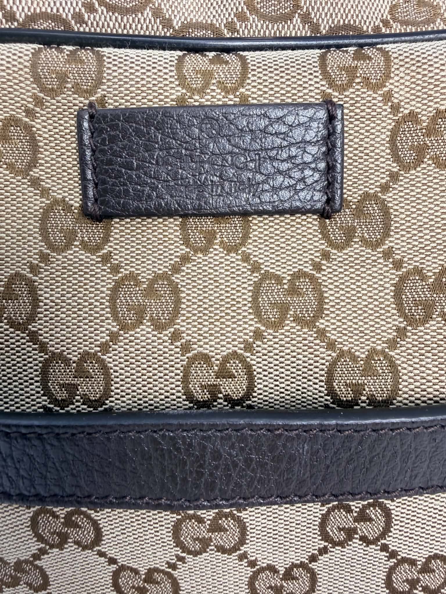 Gucci Messenger Bag
