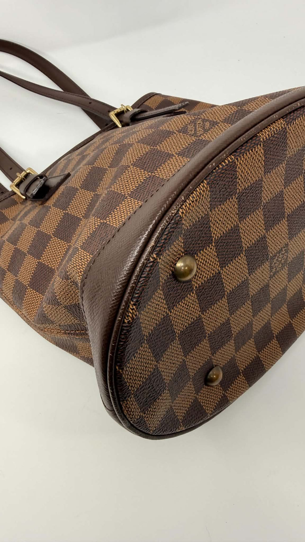 Louis Vuitton Damier Ebene Bucket Bag