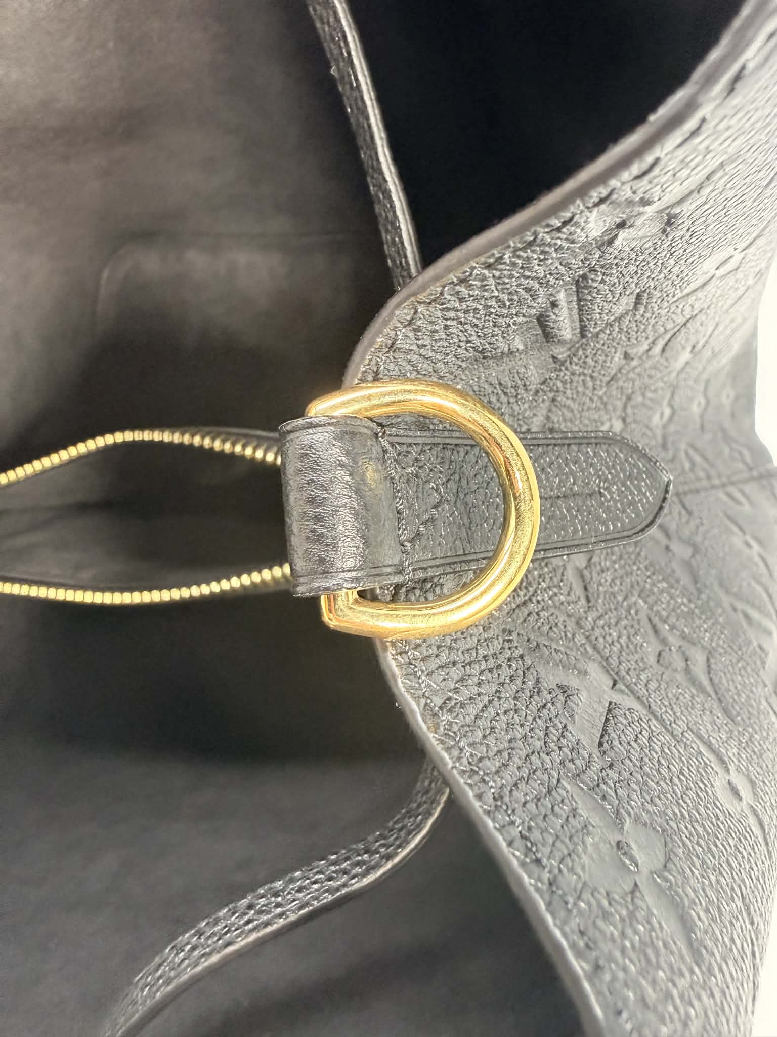 Louis Vuitton Neo Noe Black Empreinte Leather with Two Straps