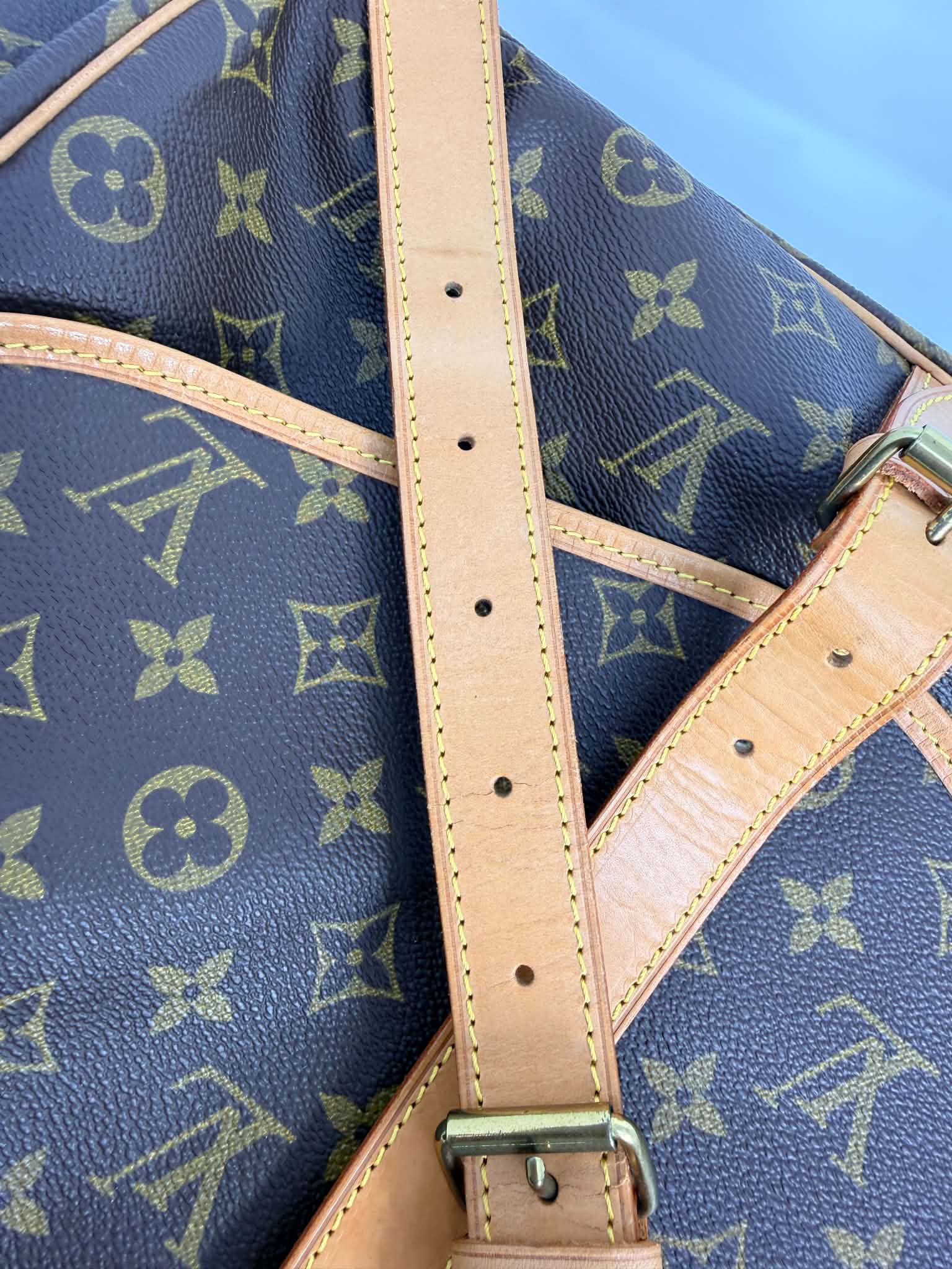 Louis Vuitton Saumar 30 in Monogram