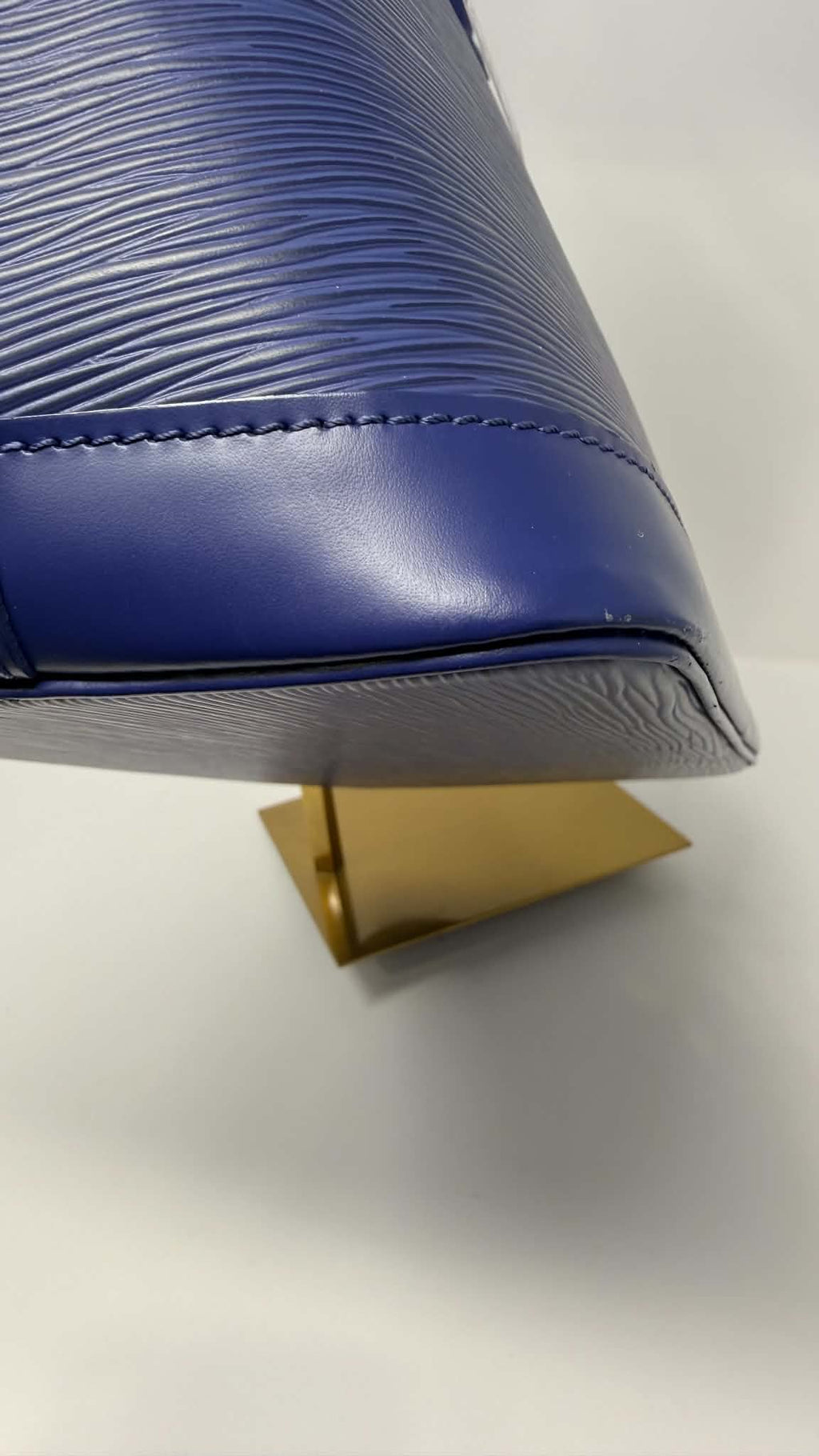 Louis Vuitton Alma PM Blue Epi