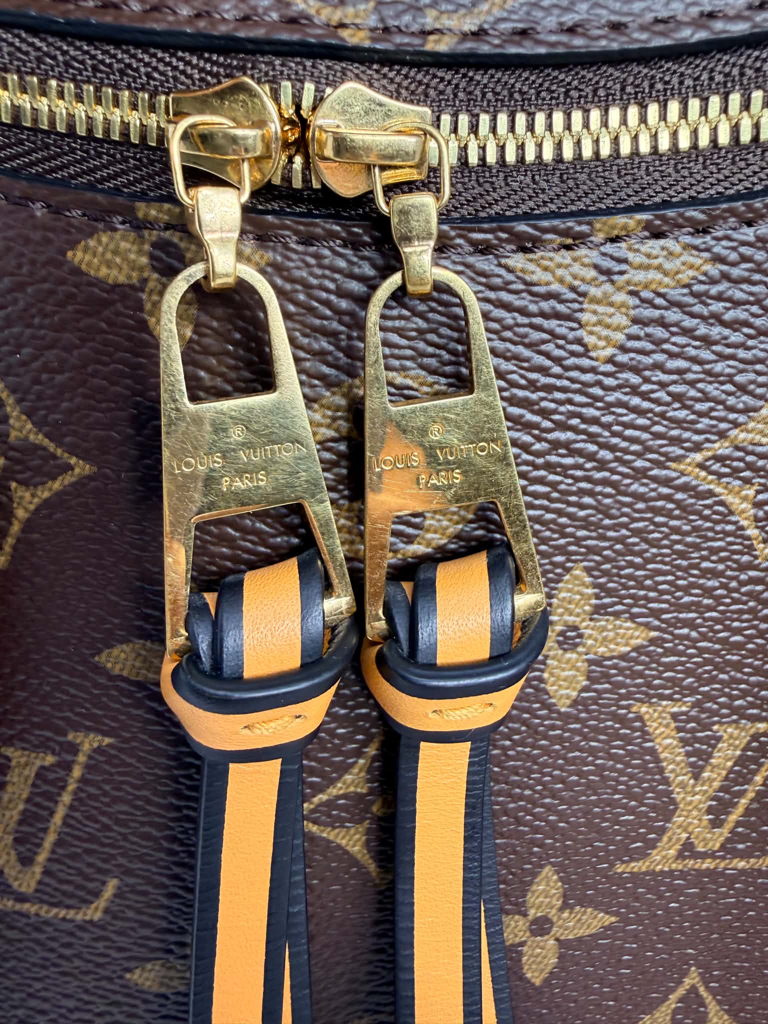 Louis Vuitton Tuileries MM Monogram