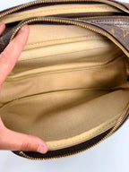 Louis Vuitton Reporter MM in Monogram