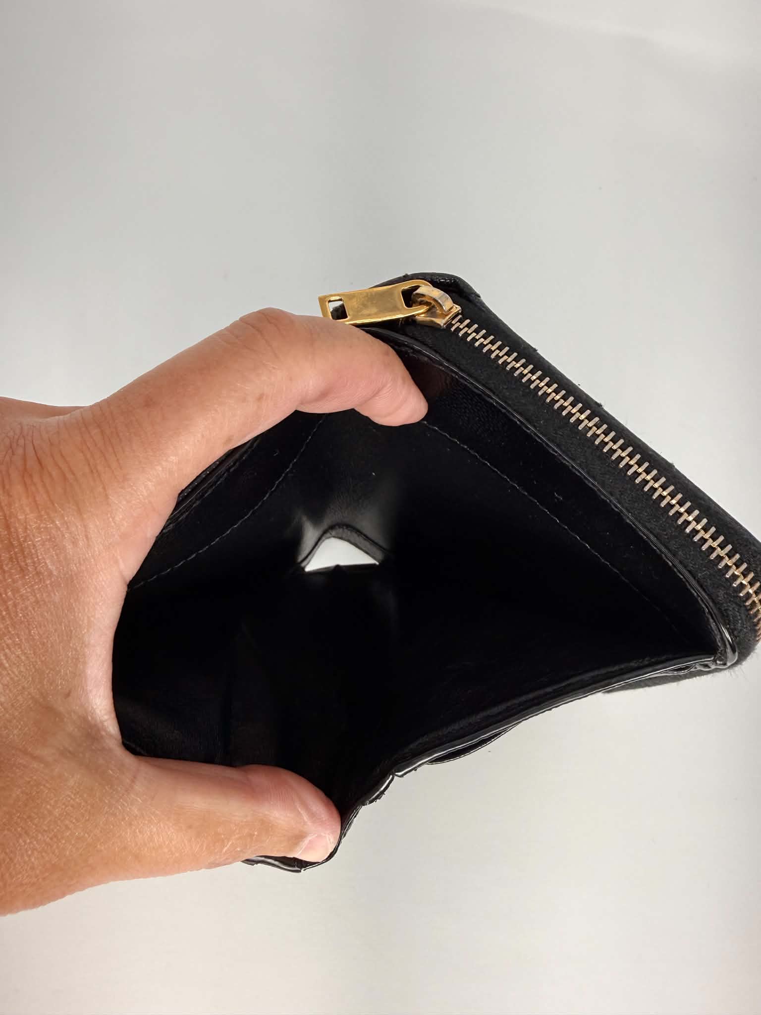 Saint Laurent Grain De Poudre Matelasse Chevron Monogram Compact Zip Around Wallet