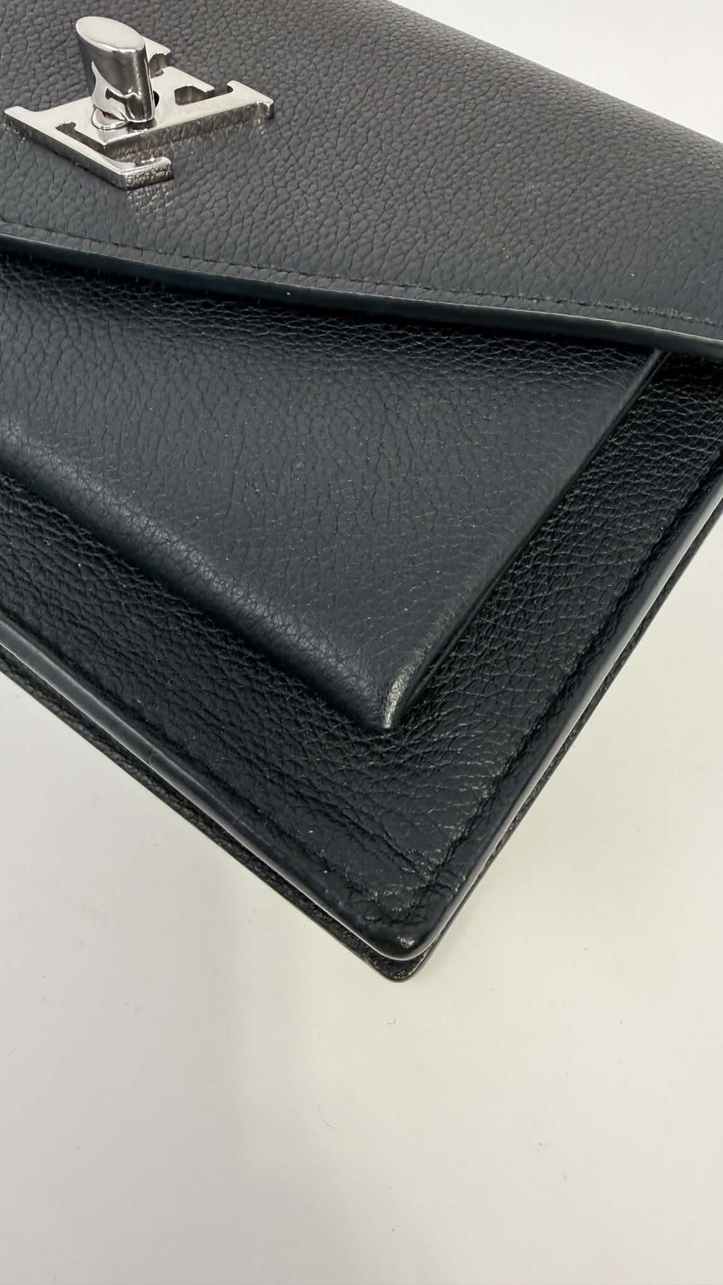 Louis Vuitton MyLockme Chain Pochette