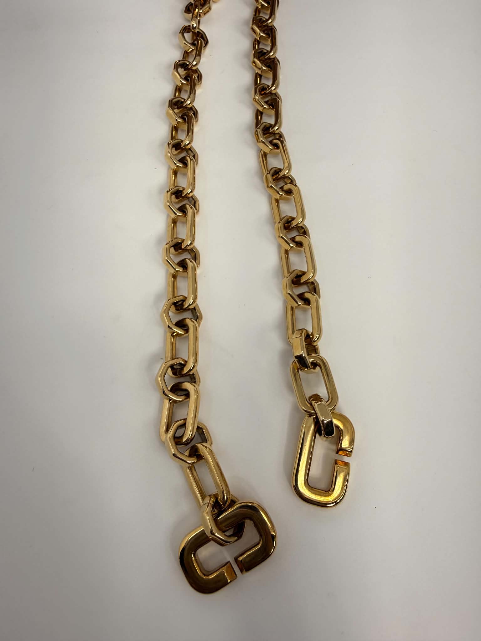 Louis Vuitton Dauphine MM