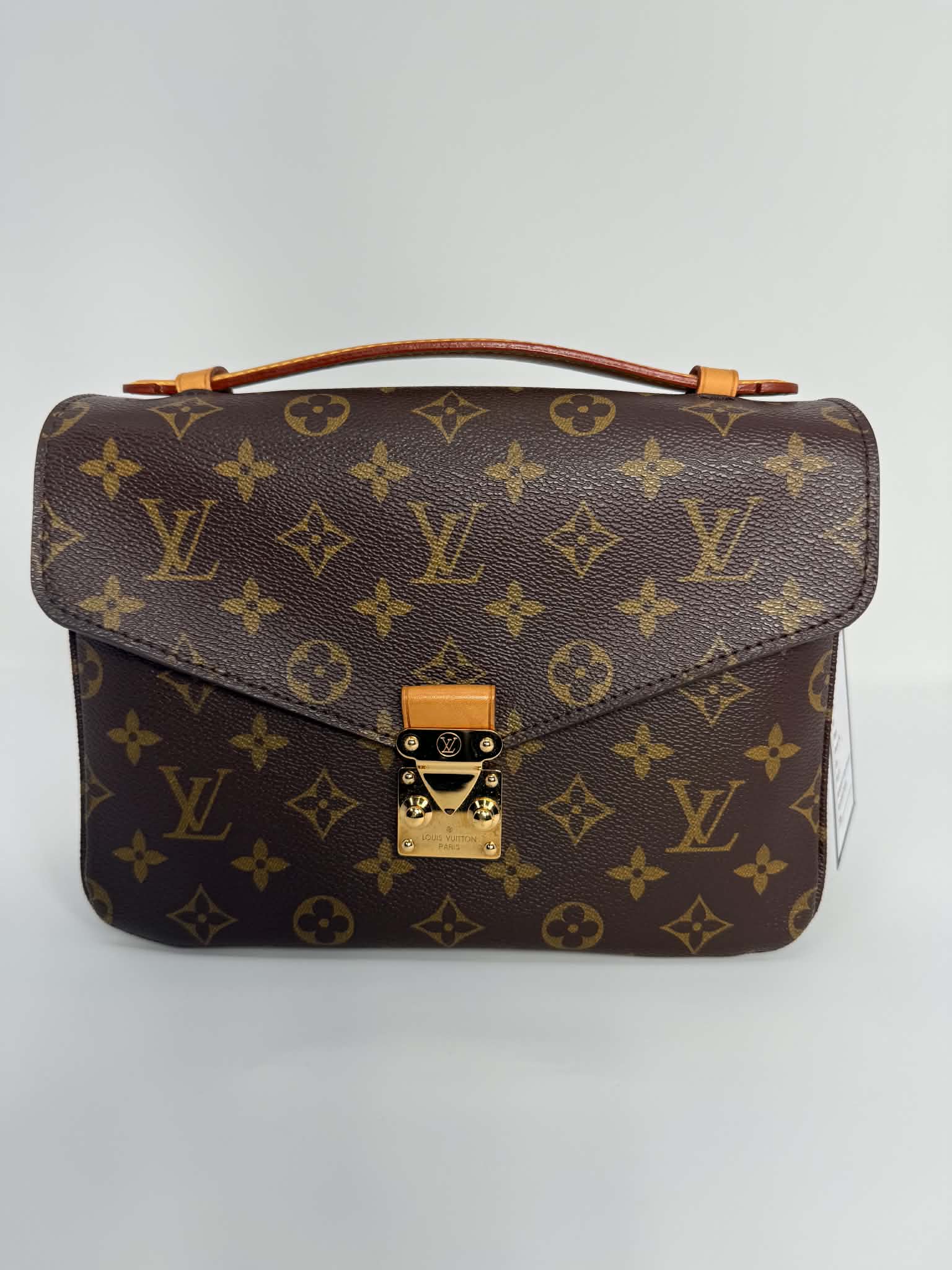 Louis Vuitton Monogram Pochette Metis