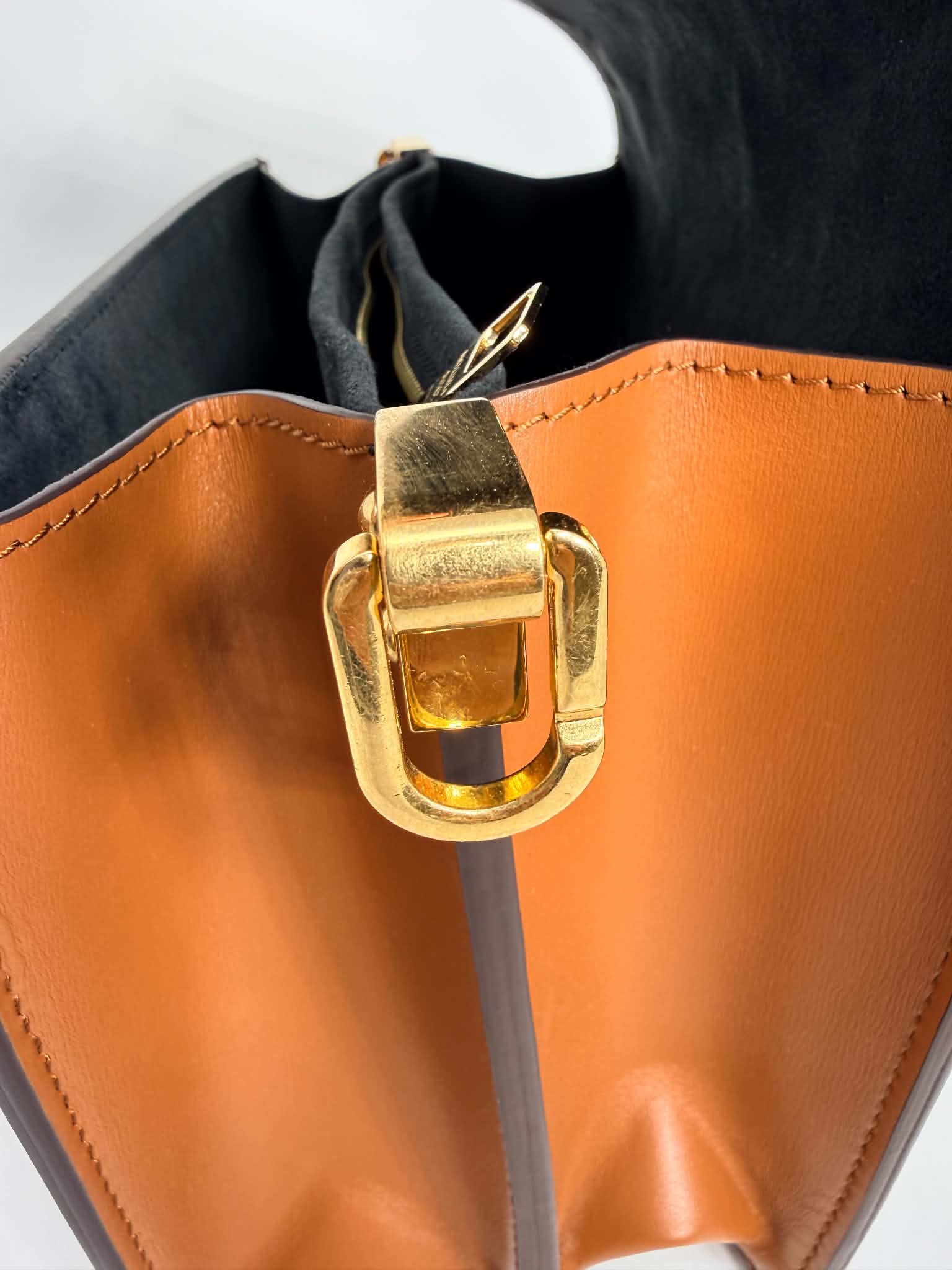 Louis Vuitton Dauphine MM