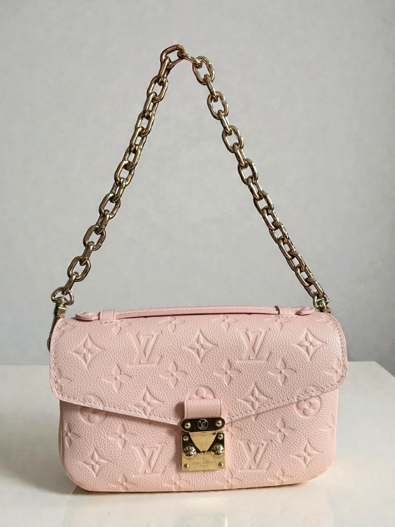 Louis Vuitton Pochette Metis East West Empriente Leather