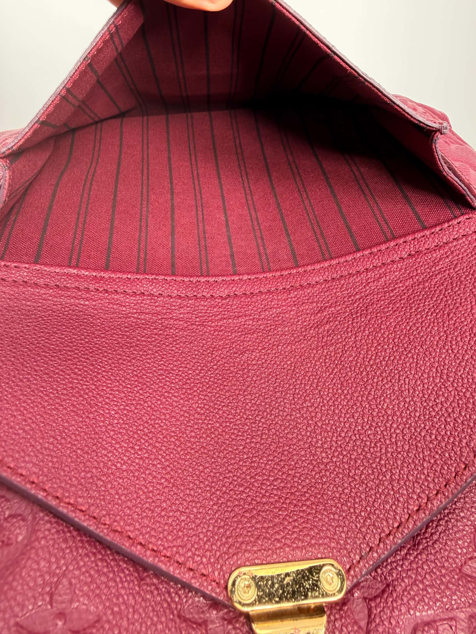 Louis Vuitton Metis Aurore Empreinte