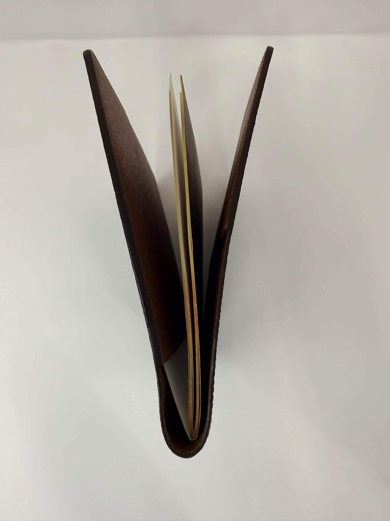 Louis Vuitton  MonogramDesk Agenda Cover MM