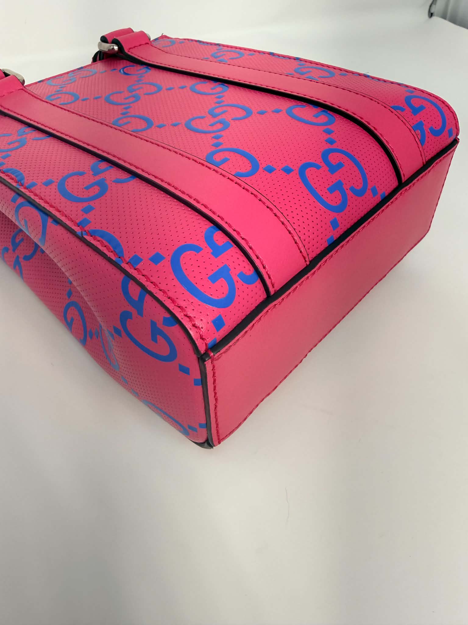 Gucci CC Tennis Pink/Blue Leather